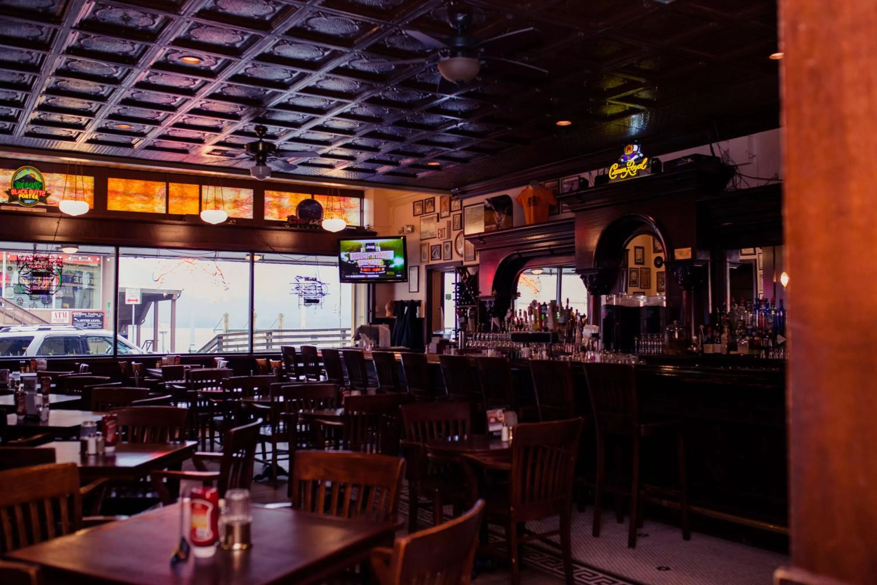 Lounge or bar in Gilmore Hotel, Trademark Collection by Wyndham