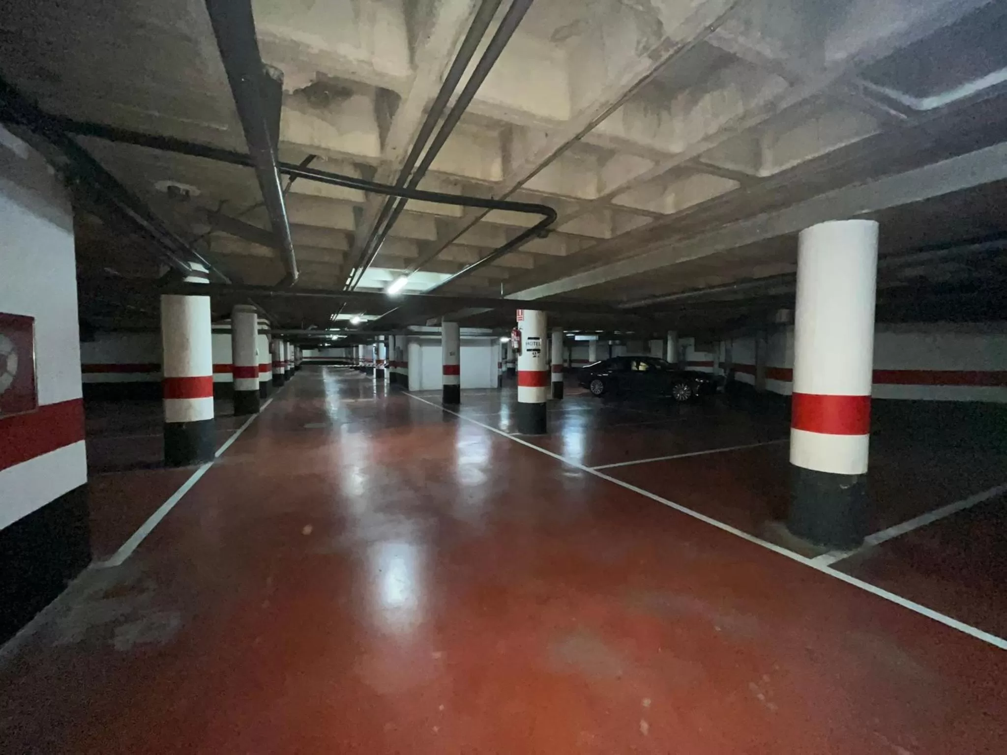 Parking in VTZ The Orus Factory Hotel - Parking Muy Económico