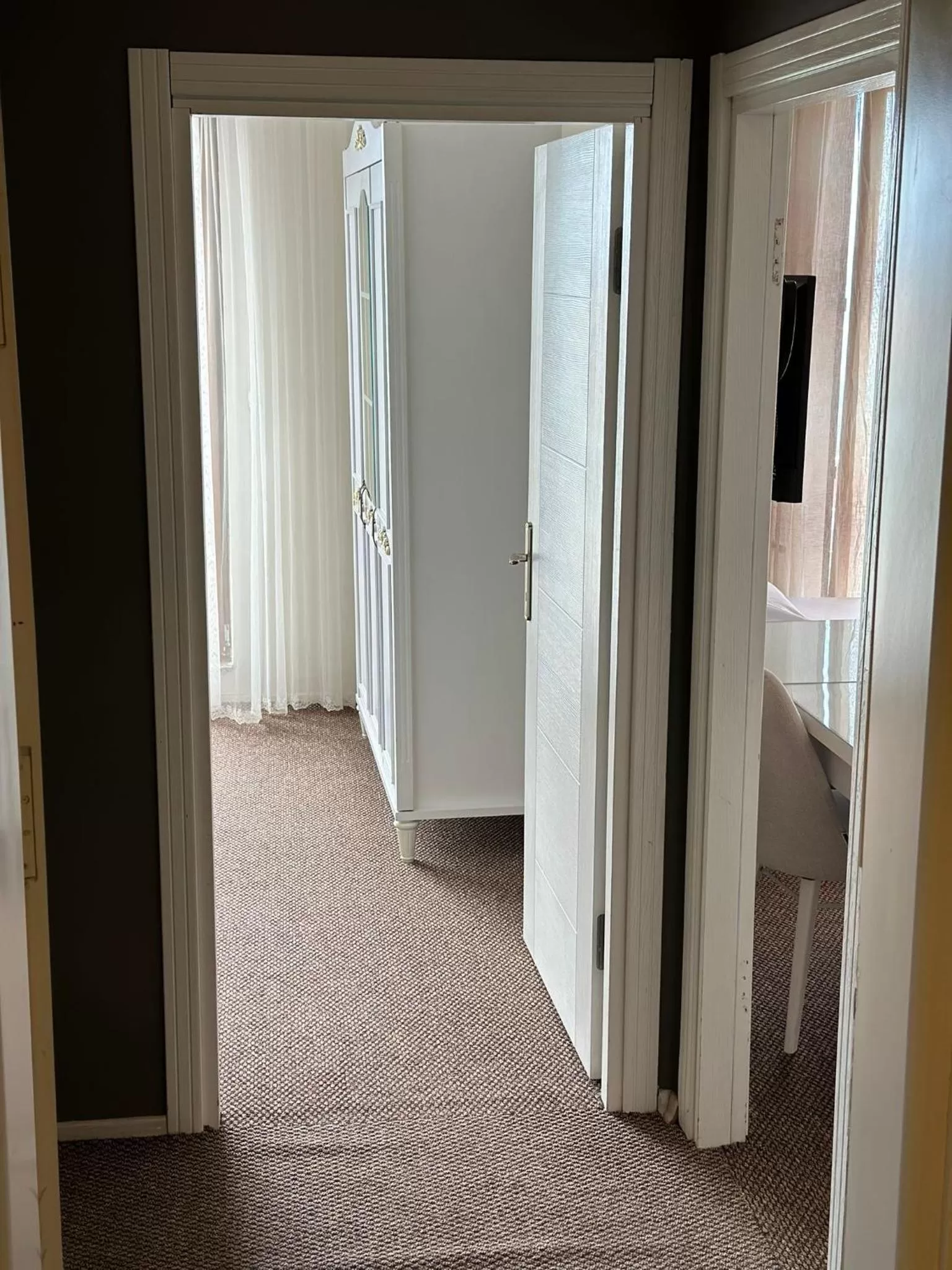 Bikka&Asell Suite Hotel