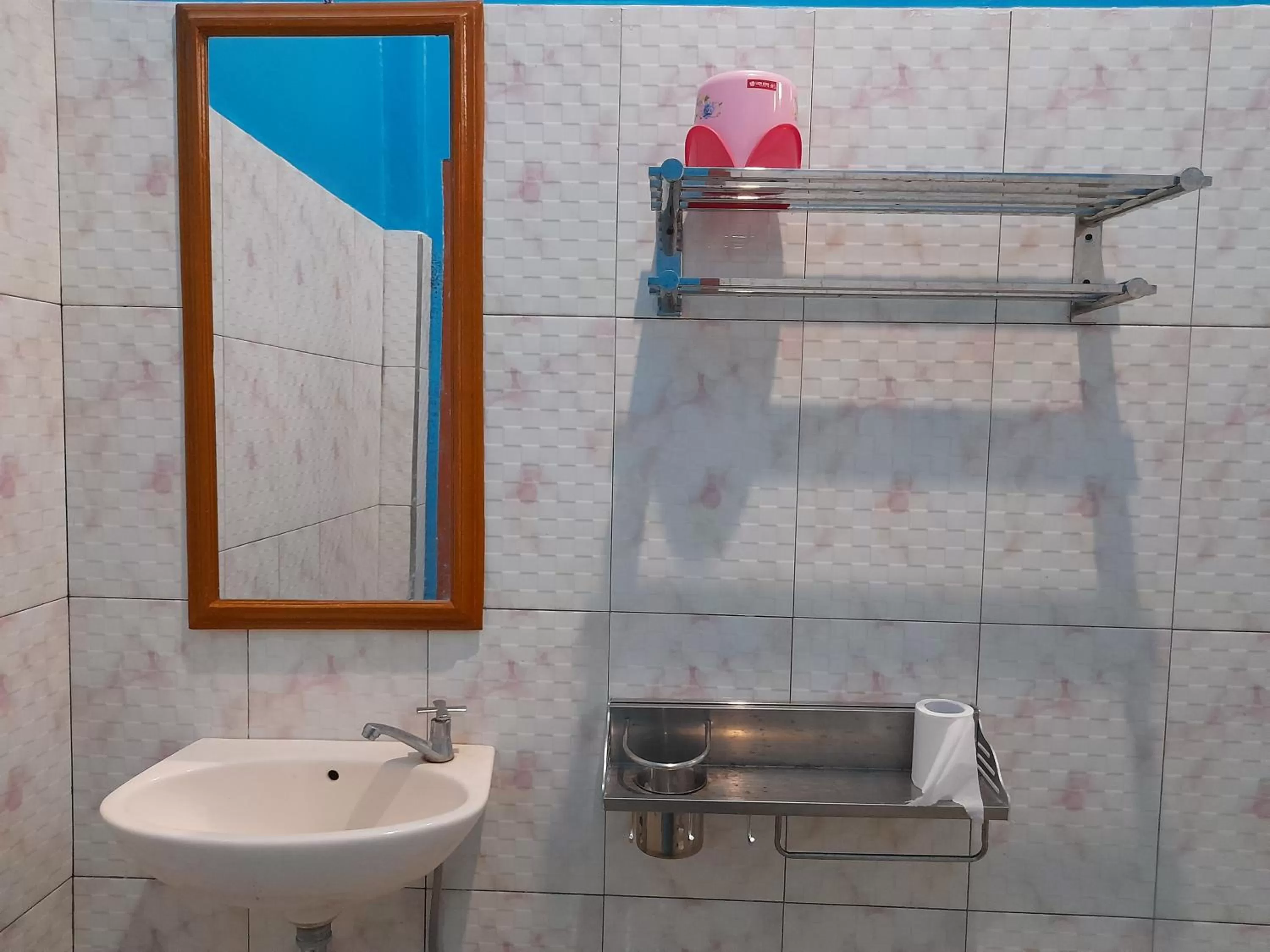 Bathroom in Tangkoko Lodge
