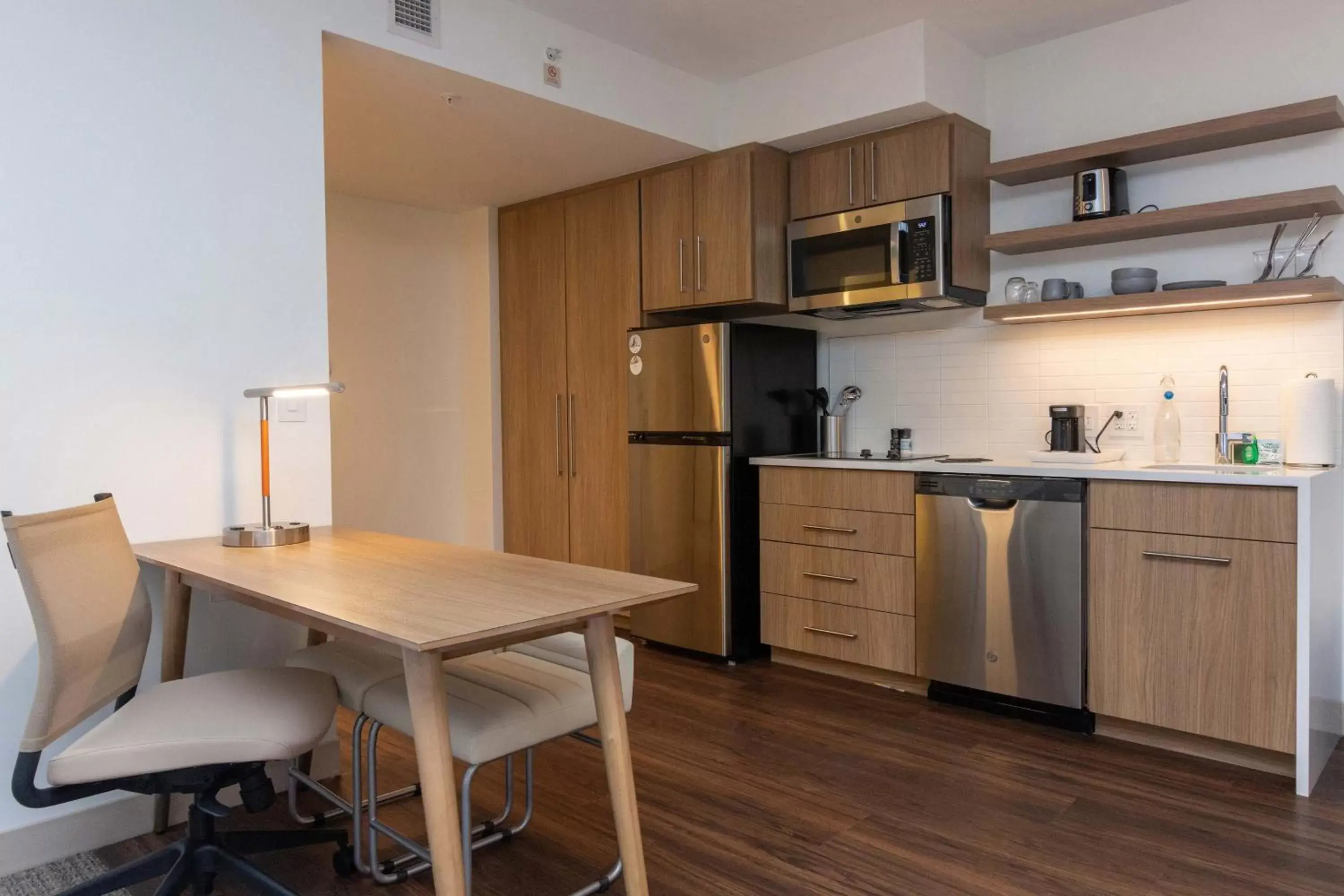 Kitchen or kitchenette, Kitchen/Kitchenette in Element St. Louis Midtown