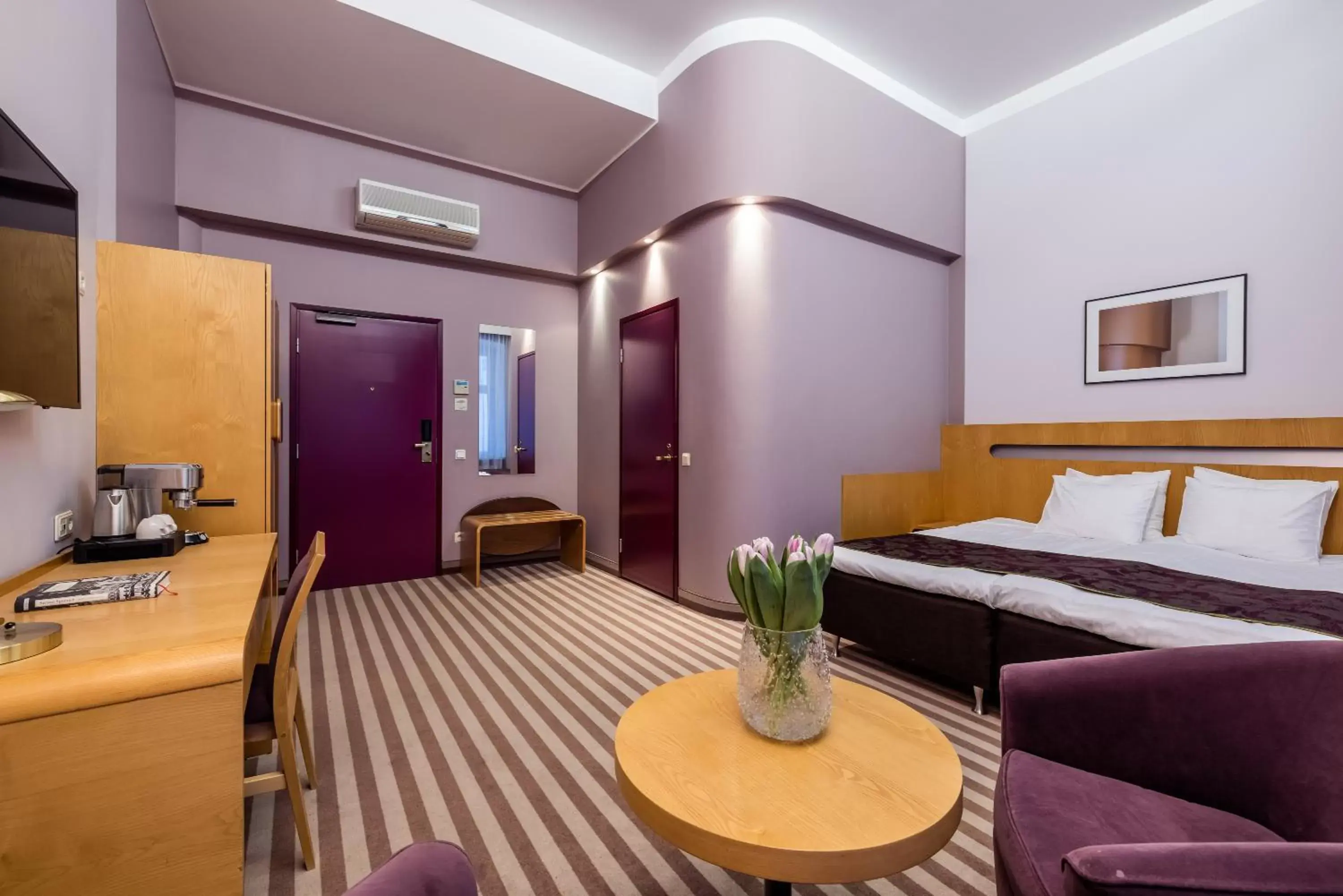 Bed in Hotel Soho