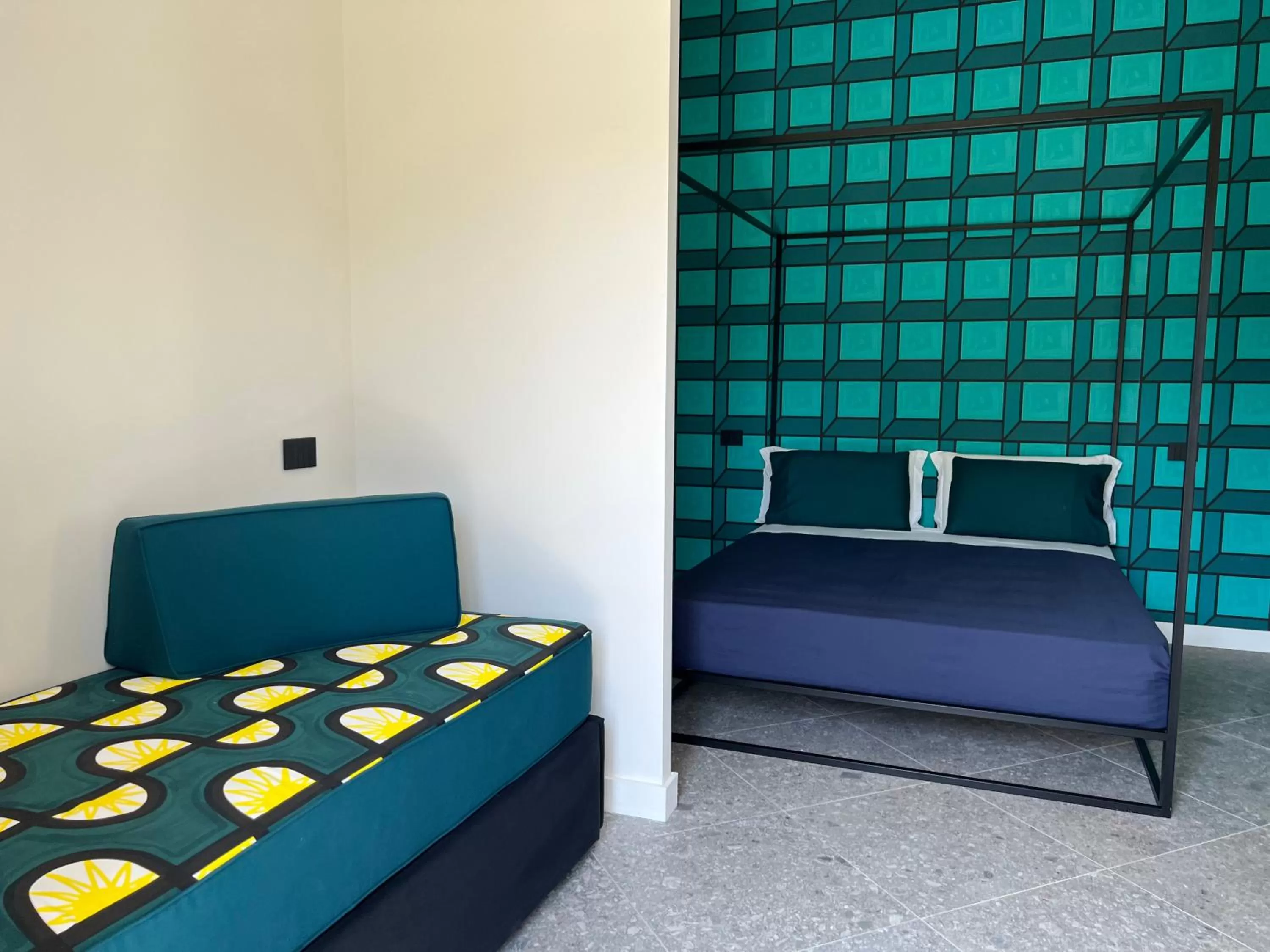 Bed in 1912 Relais - Sorrento Coast