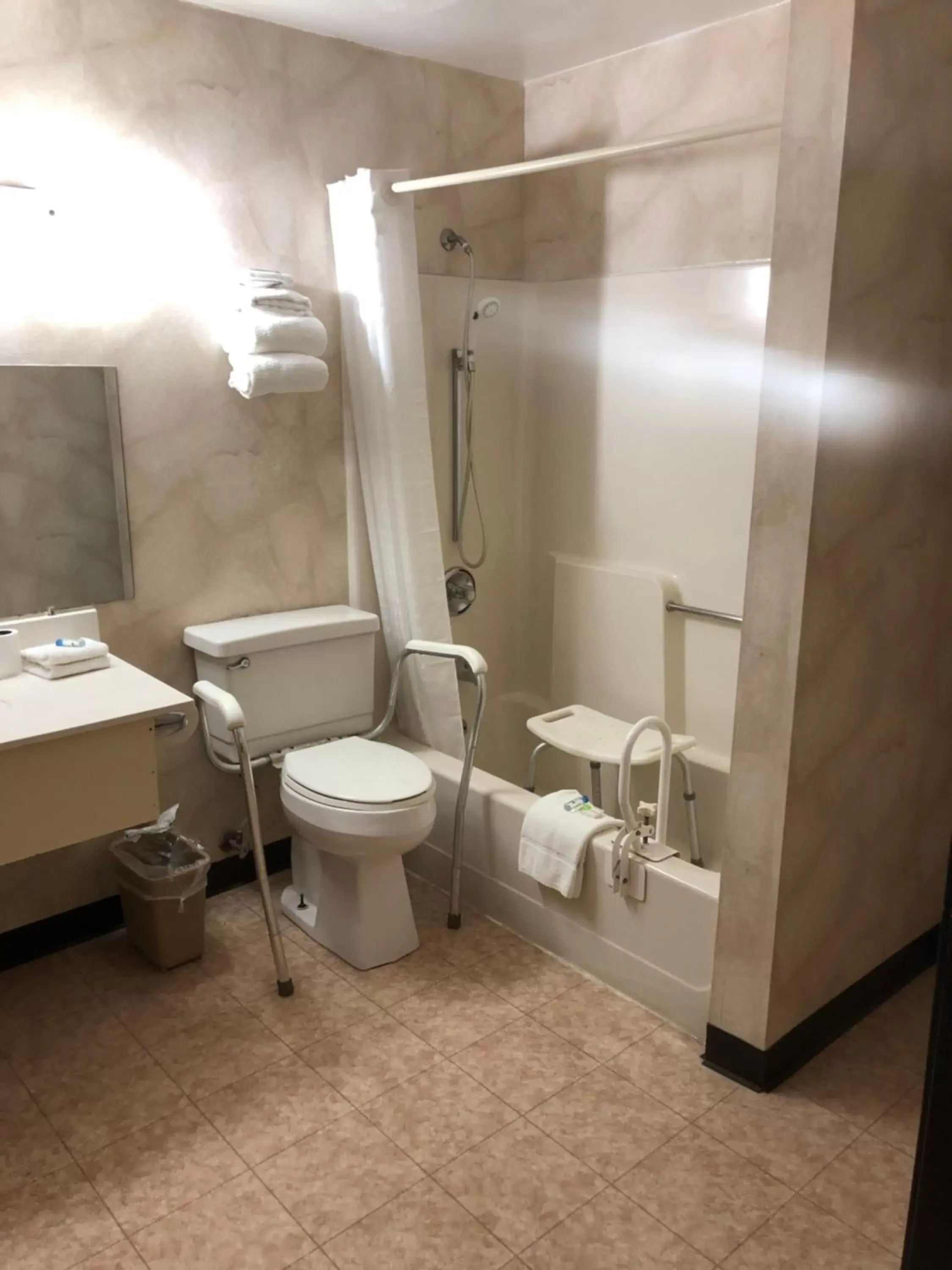 Bathroom in Value Inn Harrisburg-York