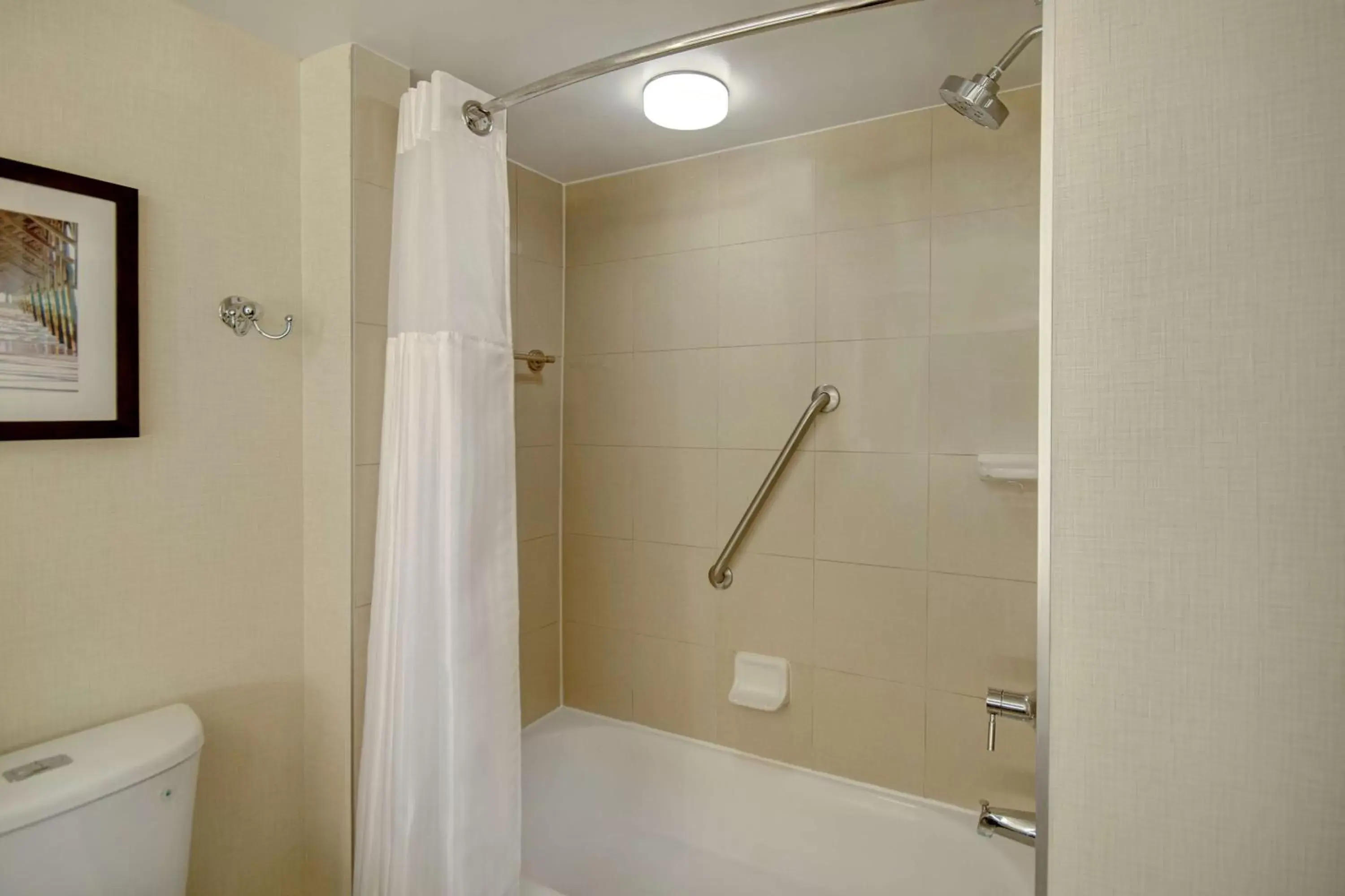 Bathroom in Embassy Suites by Hilton Jacksonville Baymeadows