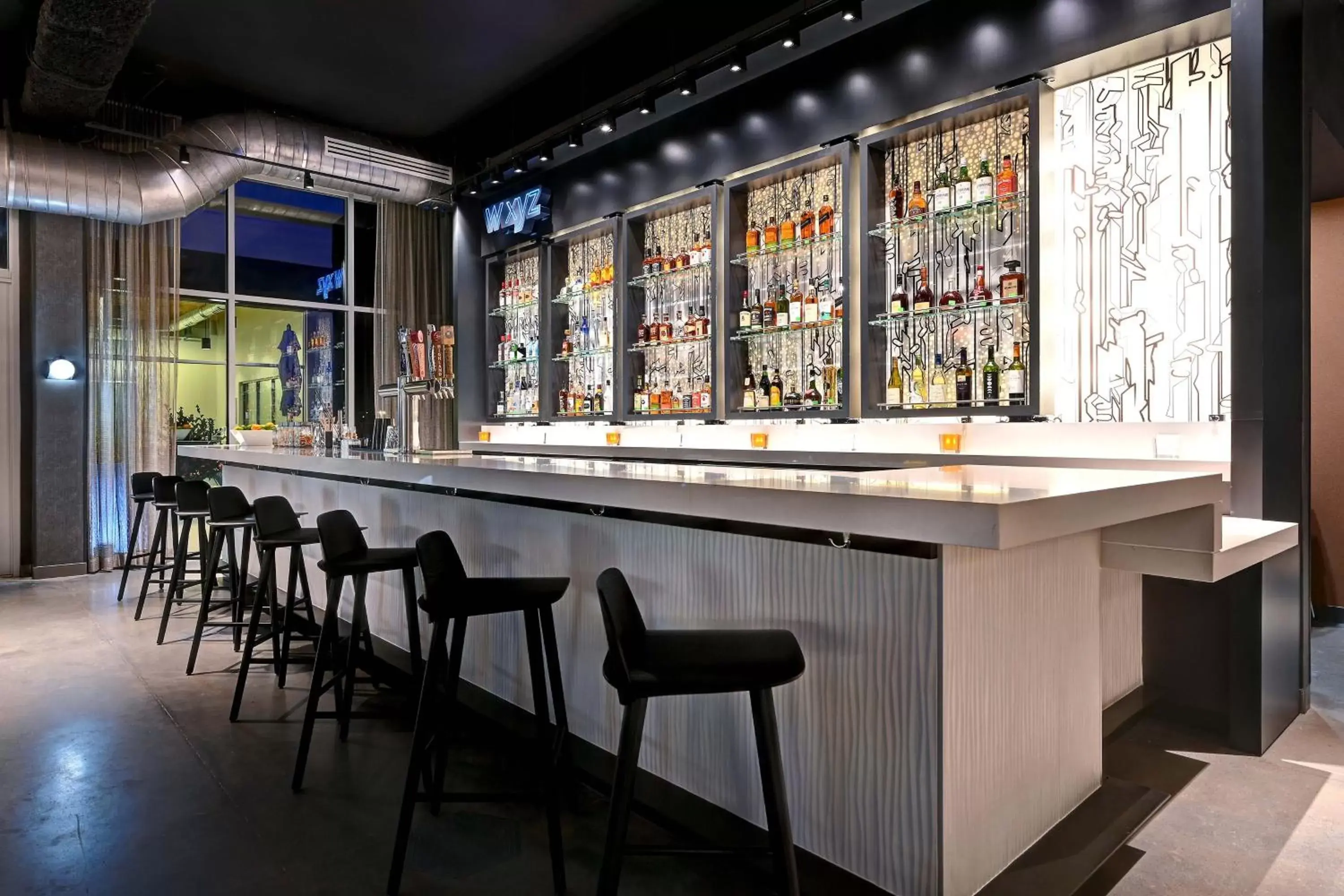 Restaurant/places to eat, Lounge/Bar in Aloft Mooresville