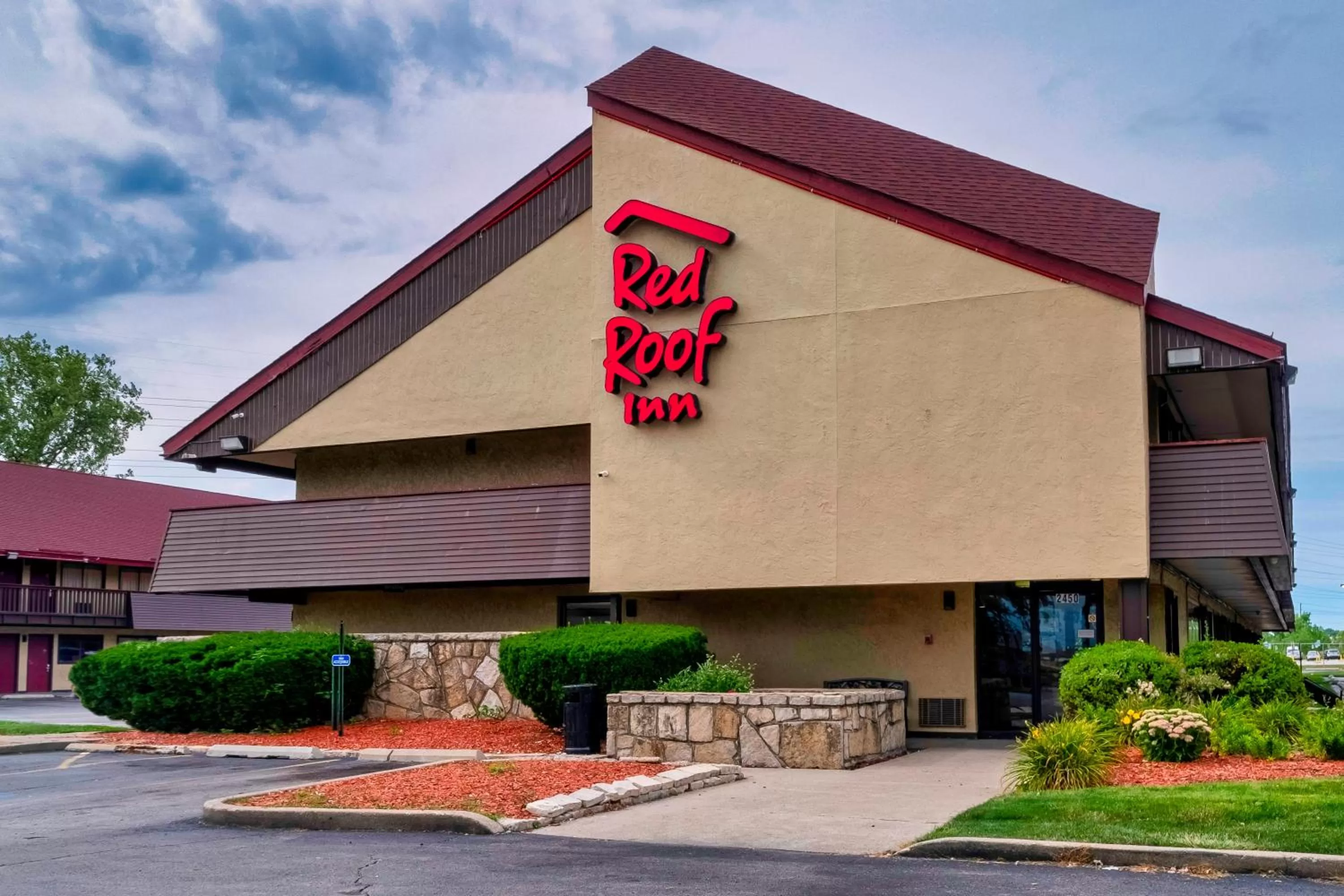 Property Building in Red Roof Inn Chicago - Lansing