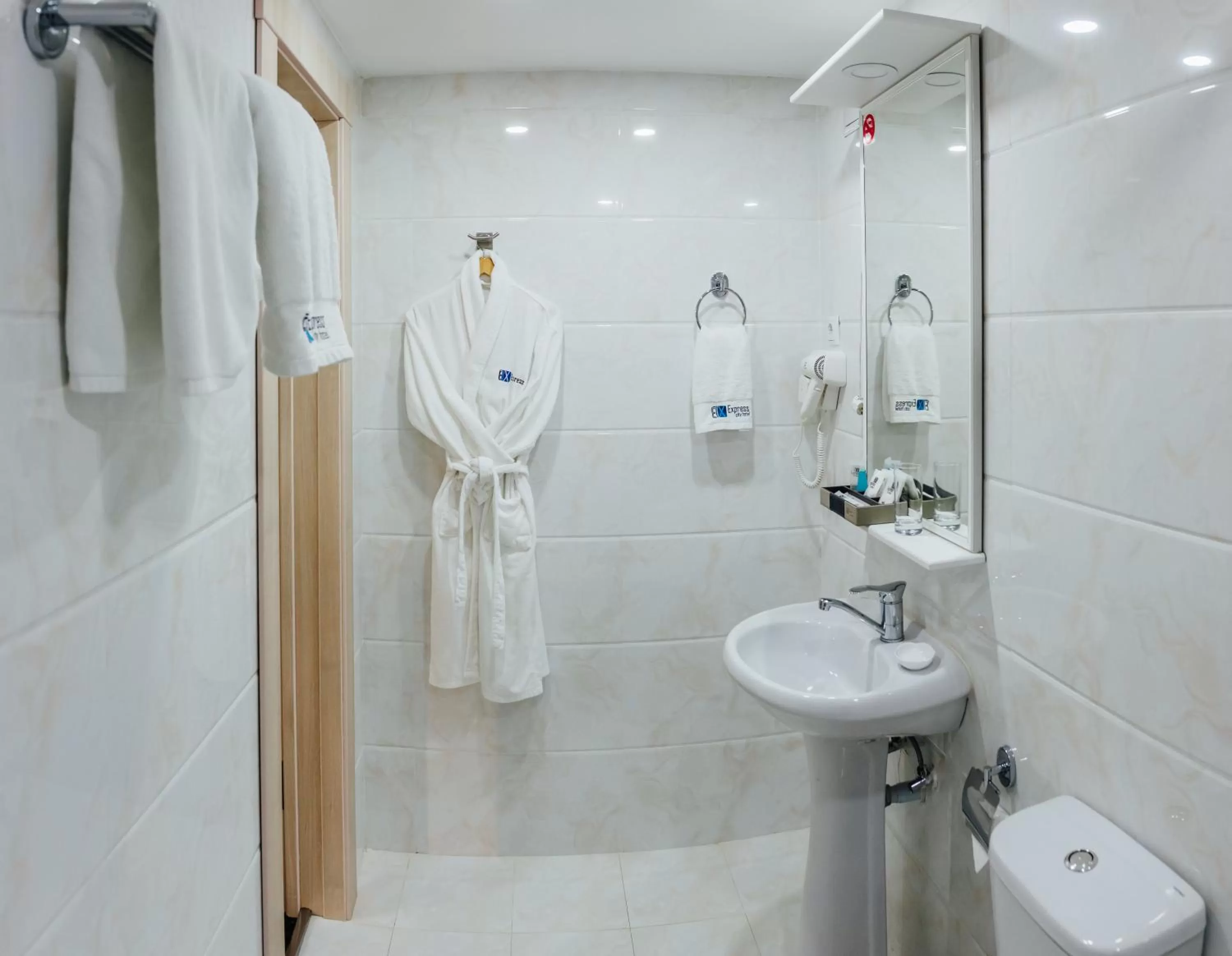 Shower, Bathroom in Express City Hotel