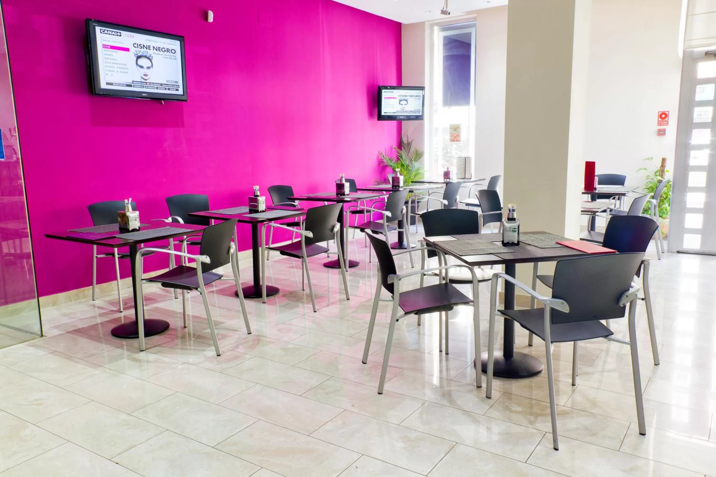 Lounge or bar in Hotel Traíña