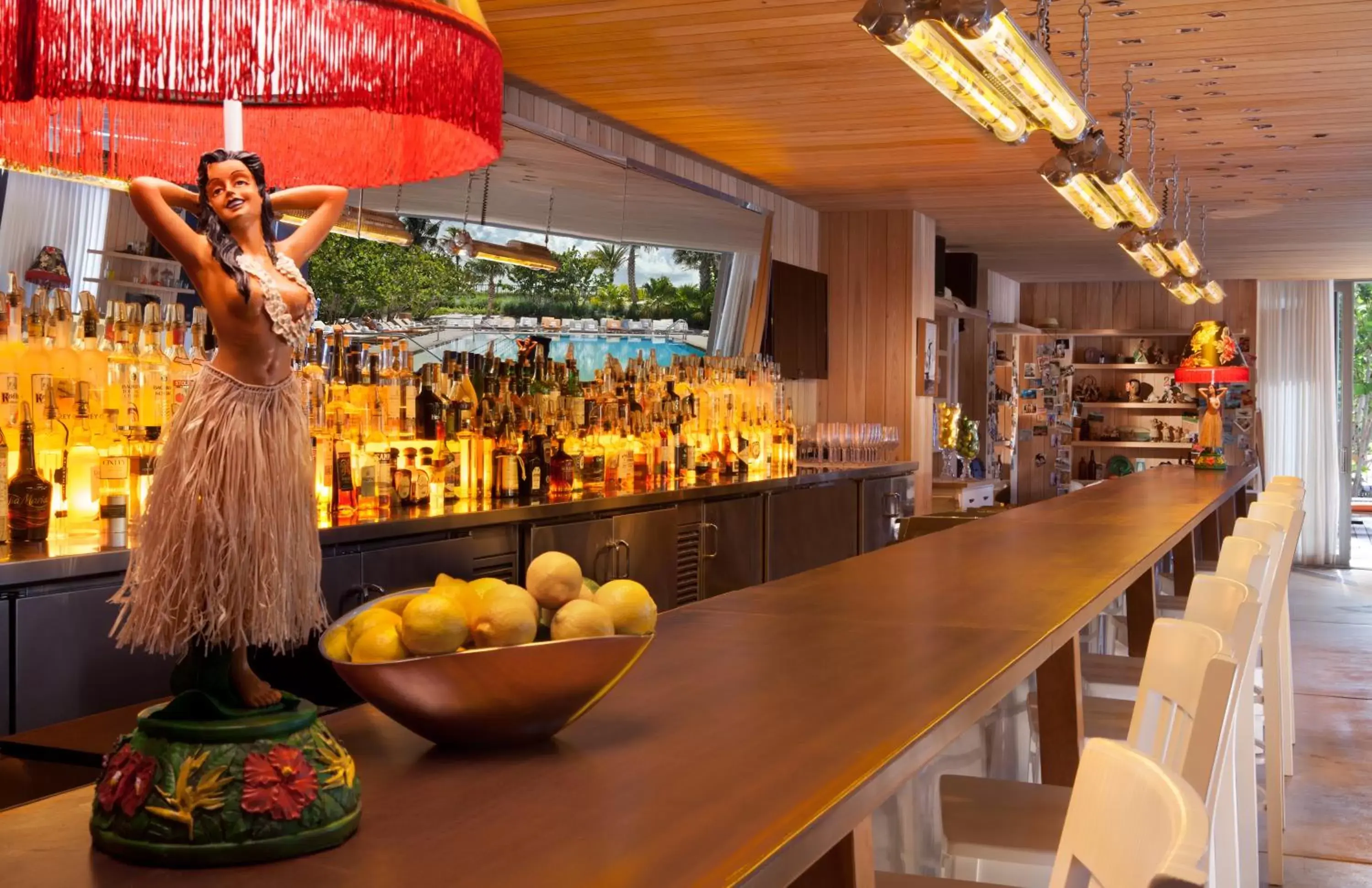 Lounge or bar in SLS South Beach
