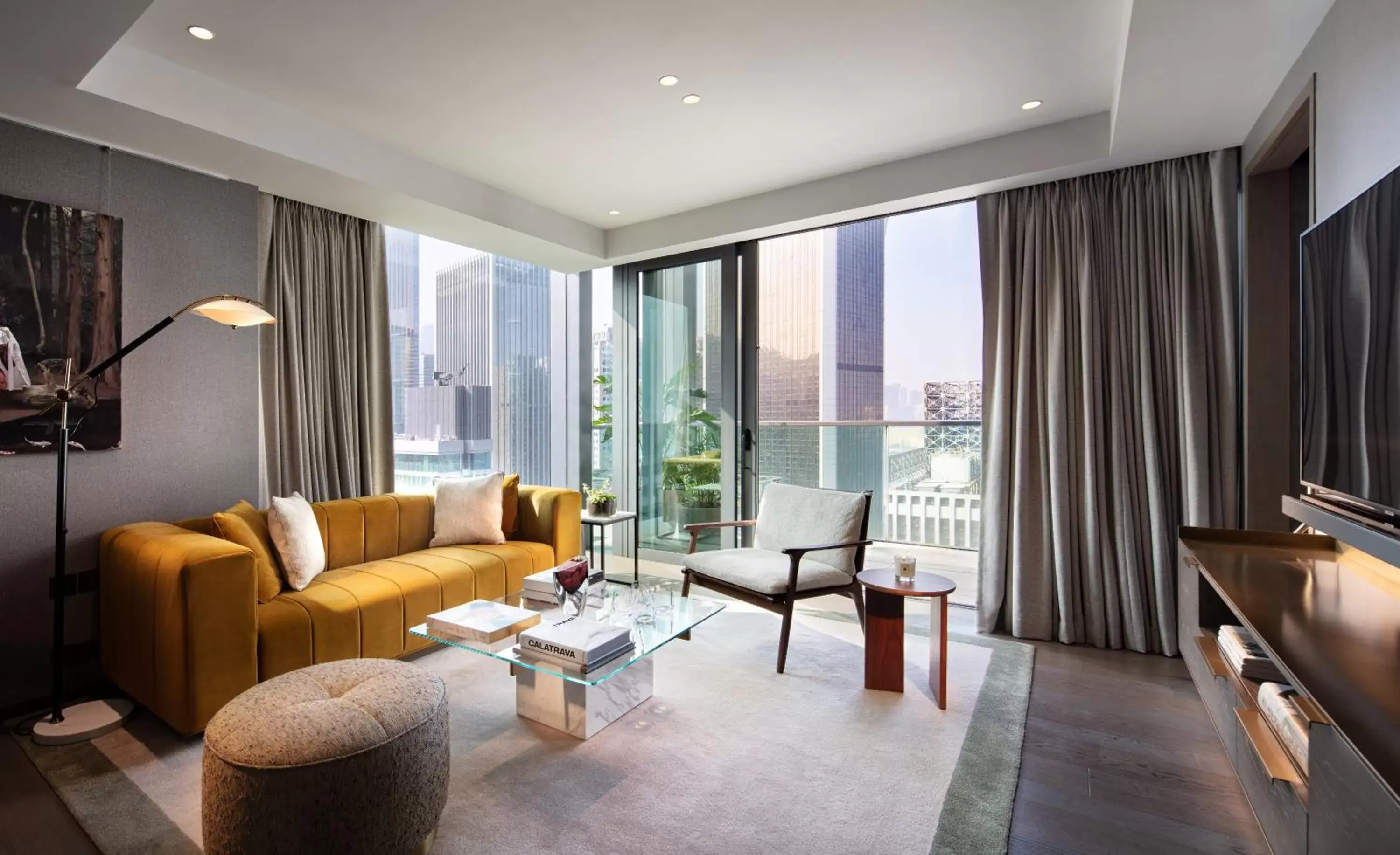 View (from property/room), Seating Area in The Hari Hong Kong