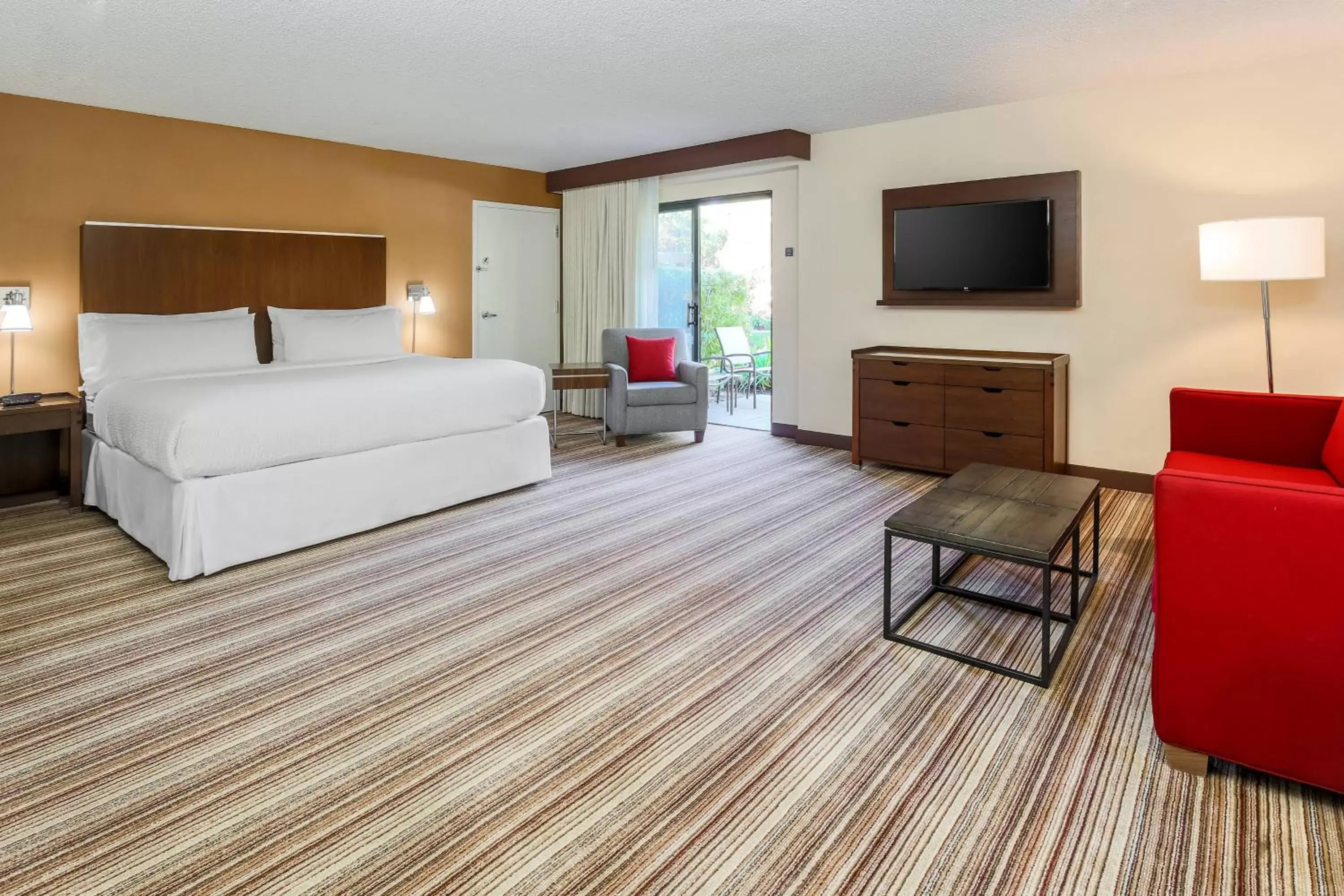 Photo of the whole room in Four Points by Sheraton - Pleasanton