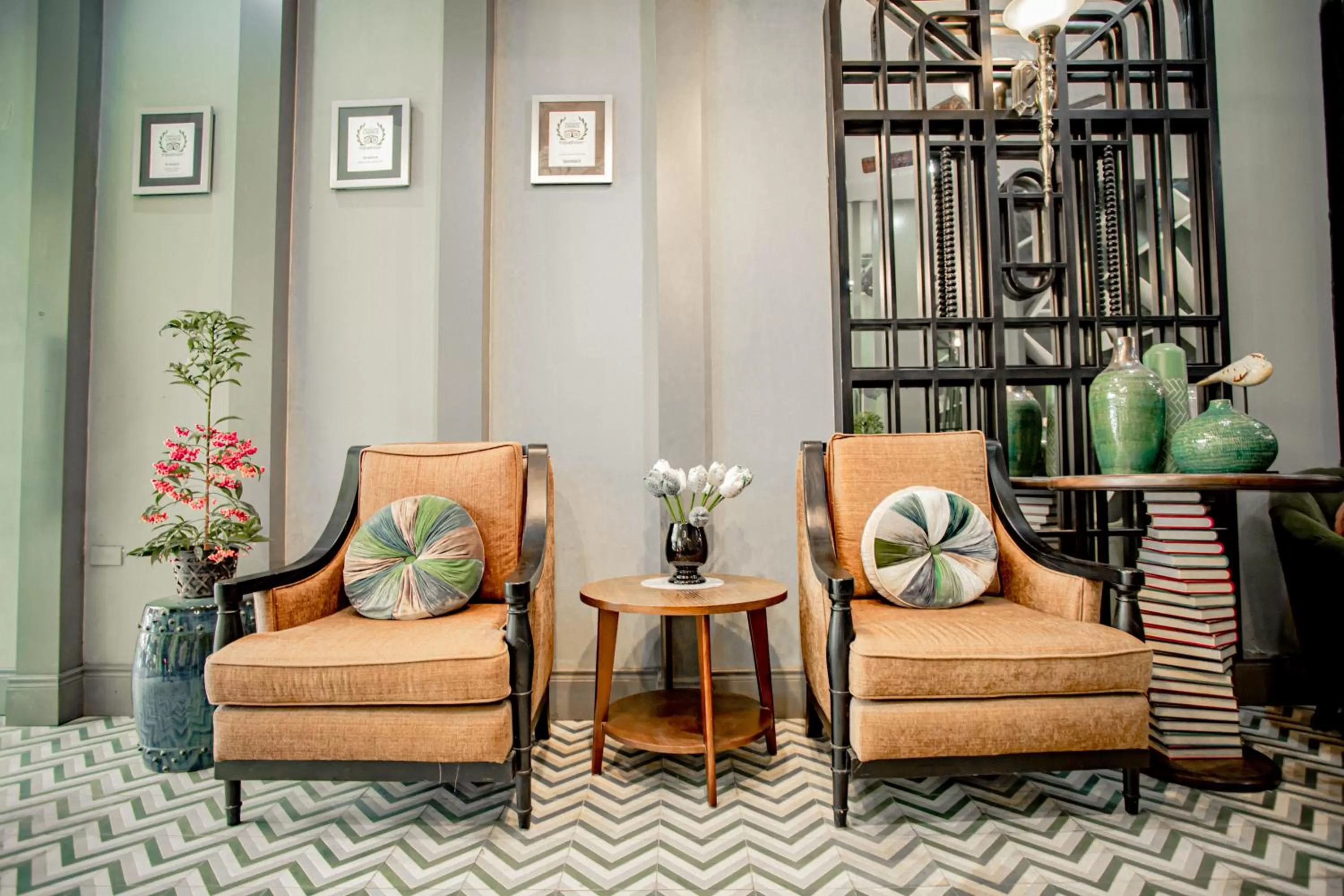 Lobby or reception in Hanoi Center Silk Hotel & Travel