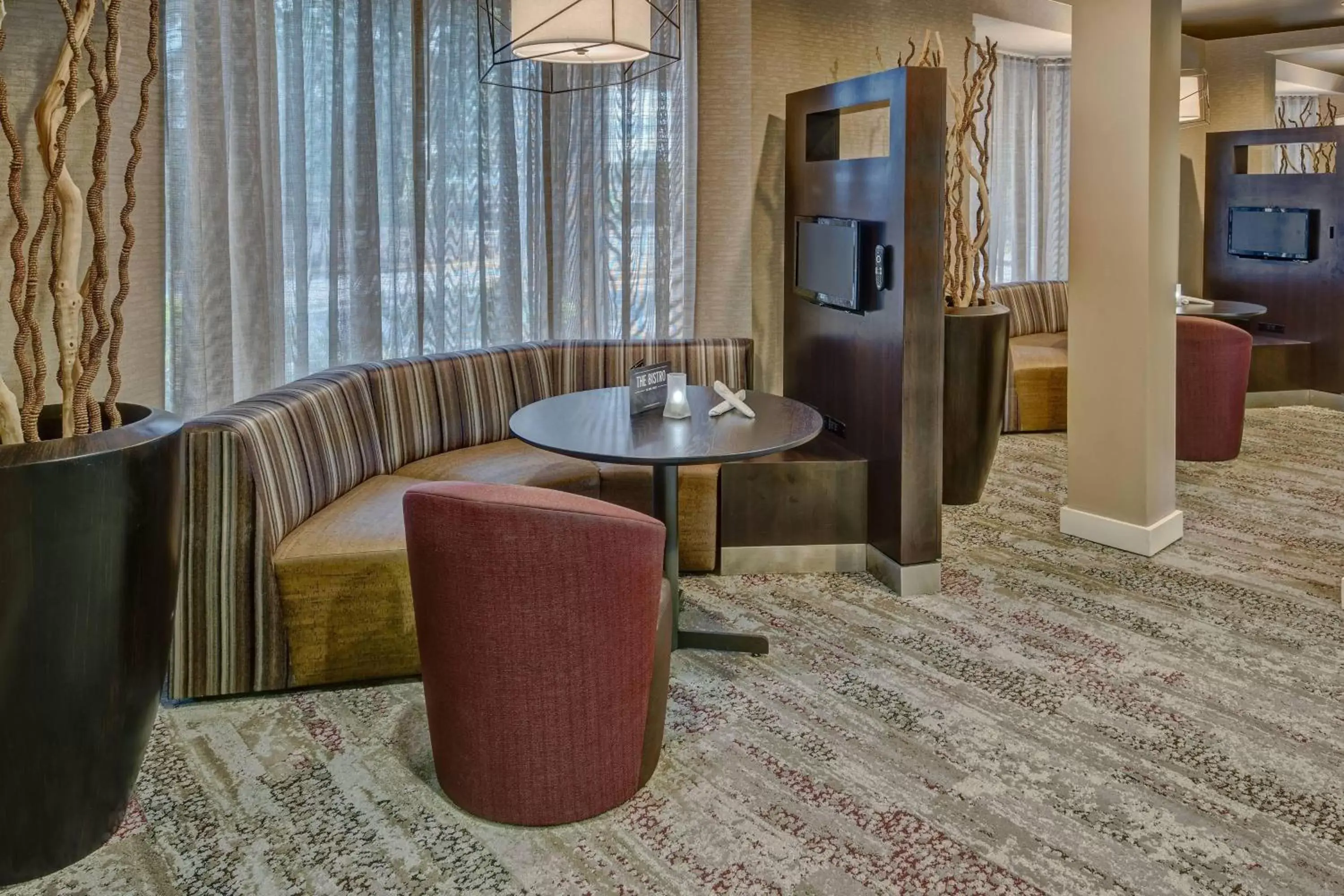 Other, Seating Area in Courtyard by Marriott Springfield