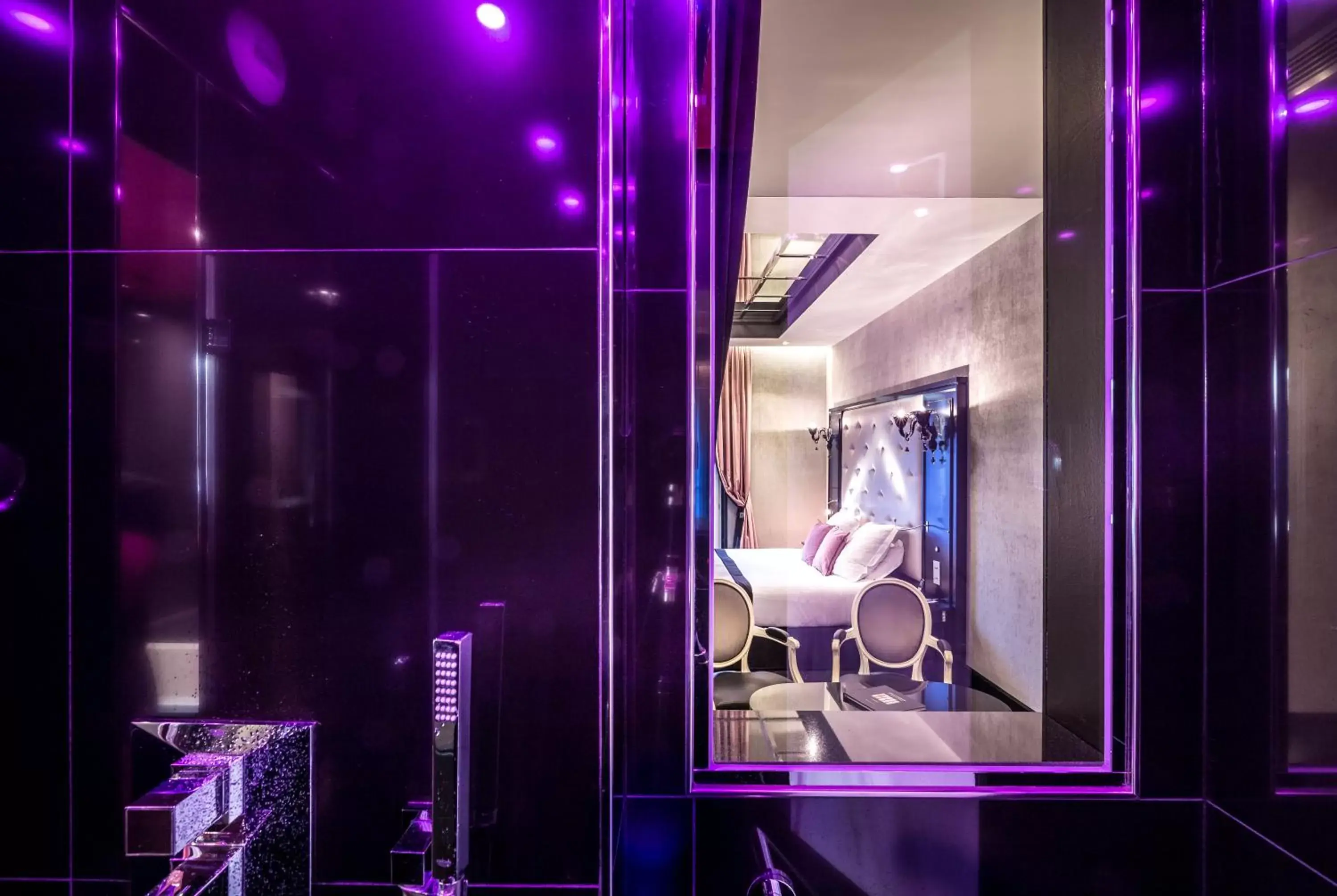 Bedroom, Bathroom in Maison Albar Hotels Le Diamond