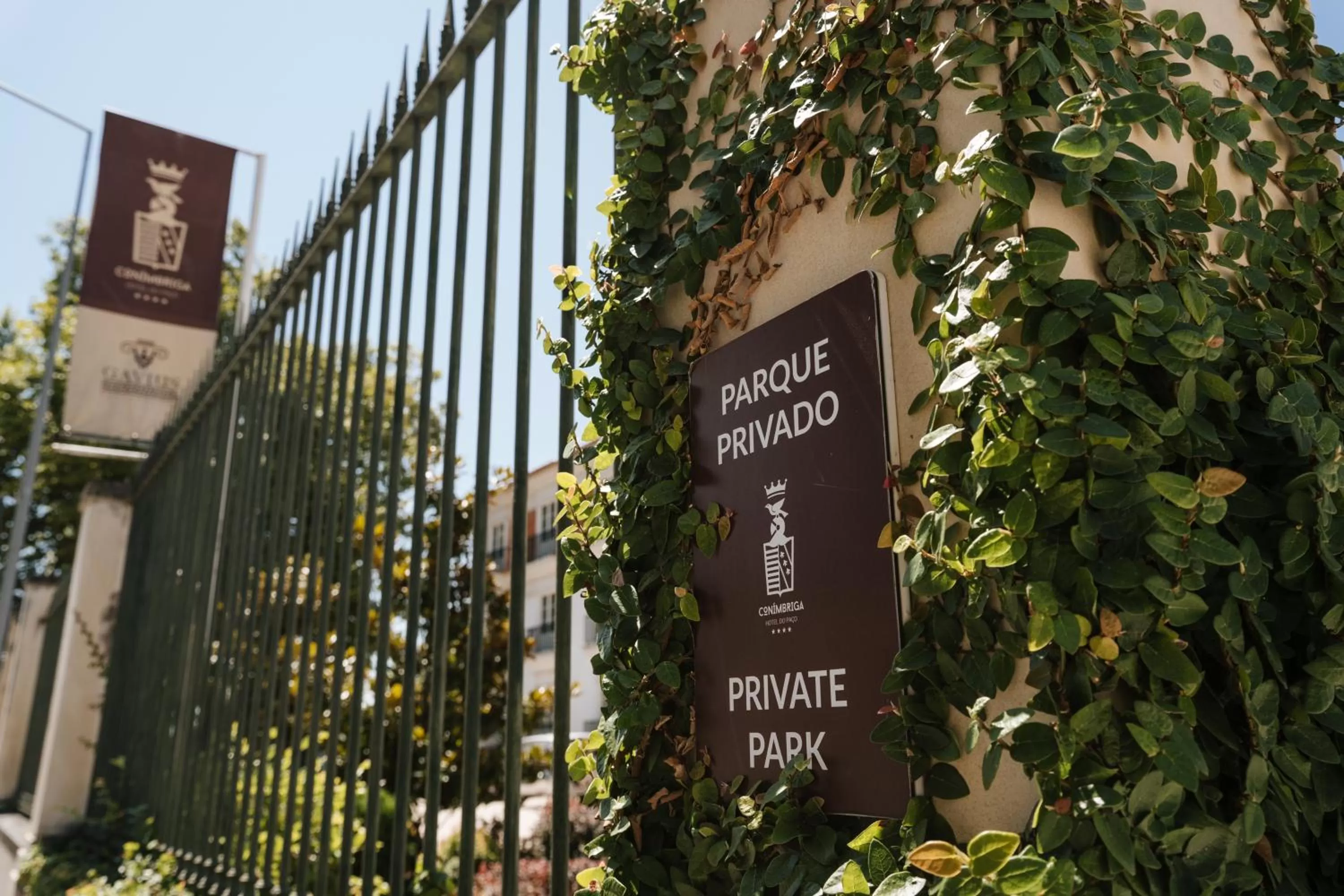 Parking in Conimbriga Hotel do Paço