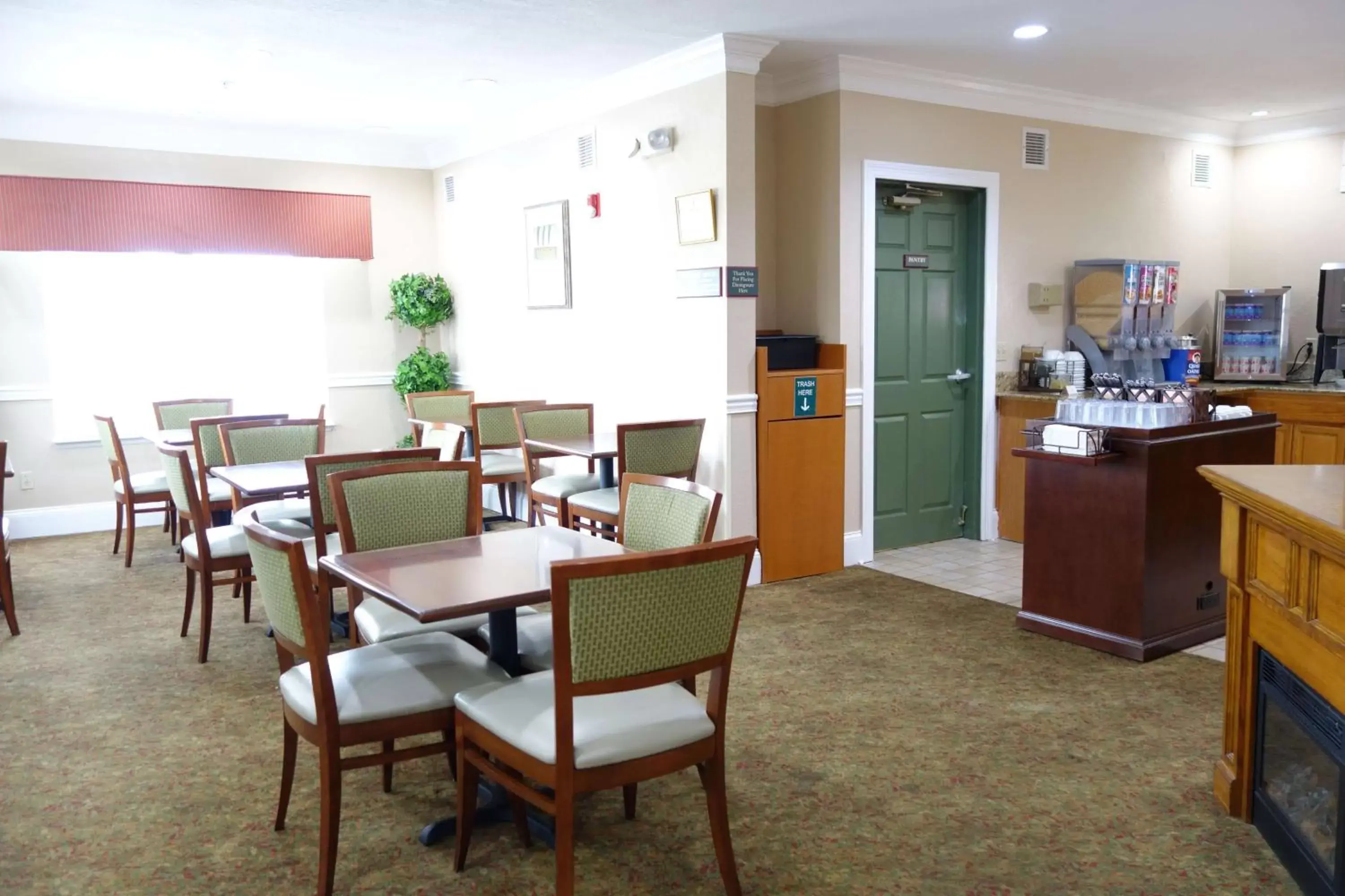 Restaurant/Places to Eat in Country Inn & Suites by Radisson, Biloxi-Ocean Springs, MS