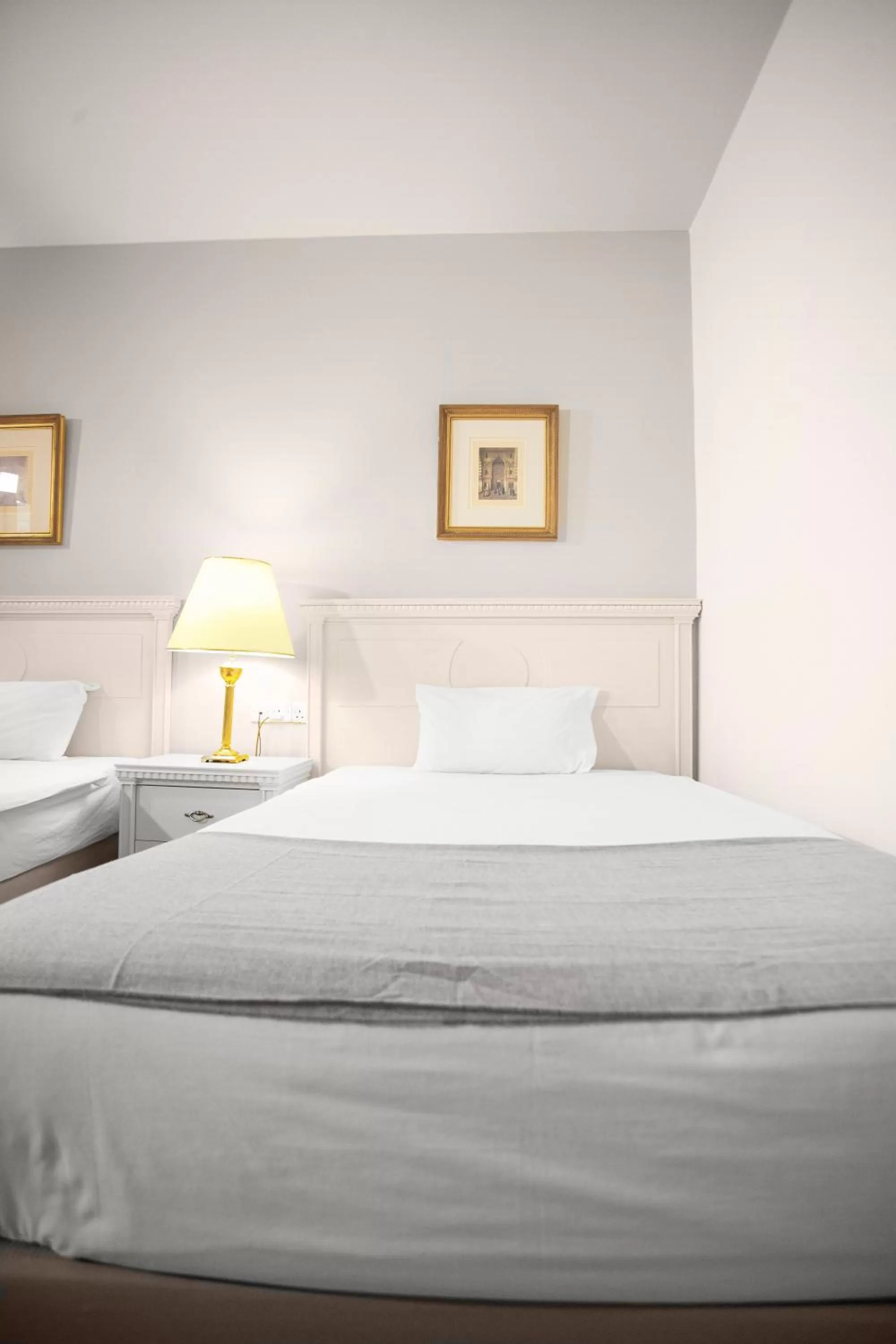 Bed in Grand Hotel Madaba