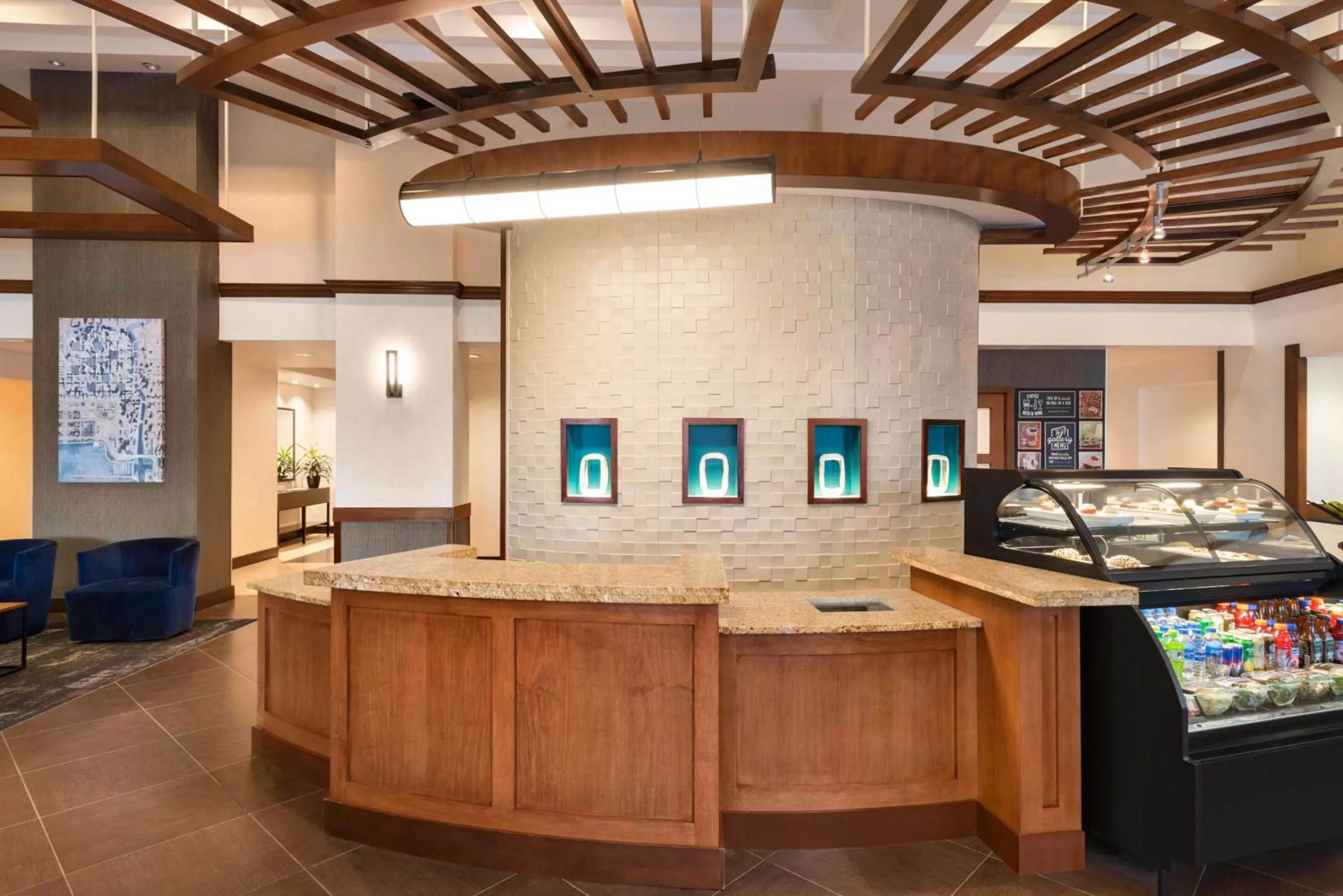Lobby or reception in Hyatt Place Chicago Schaumburg