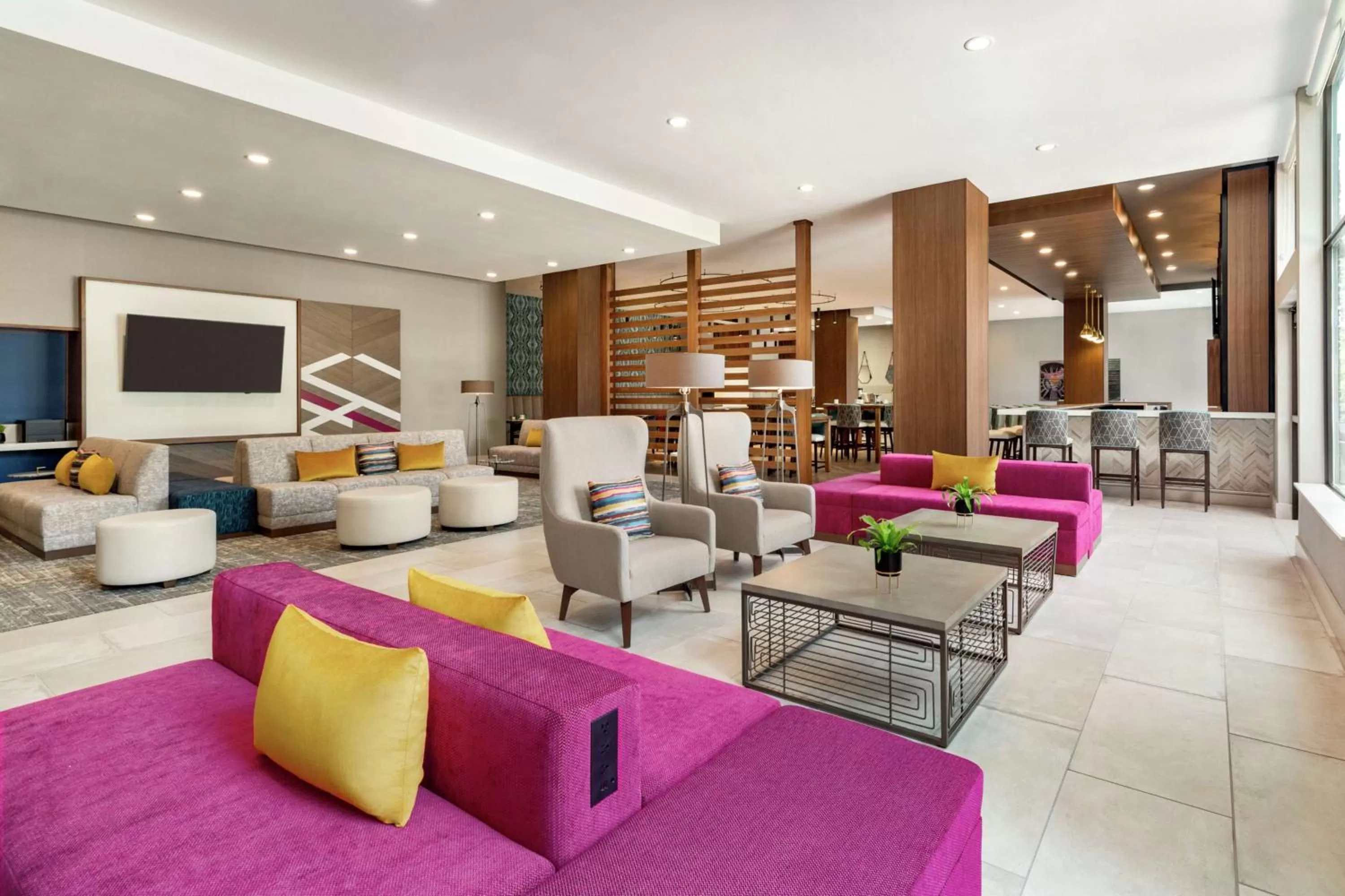 Lobby or reception in Hilton Garden Inn Seattle Airport