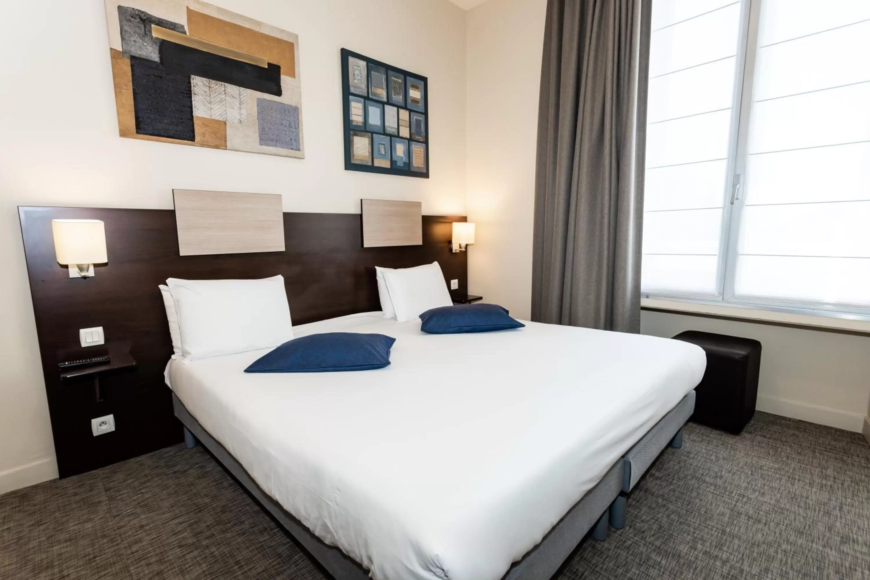 Bedroom, Bed in Hôtel de Champagne