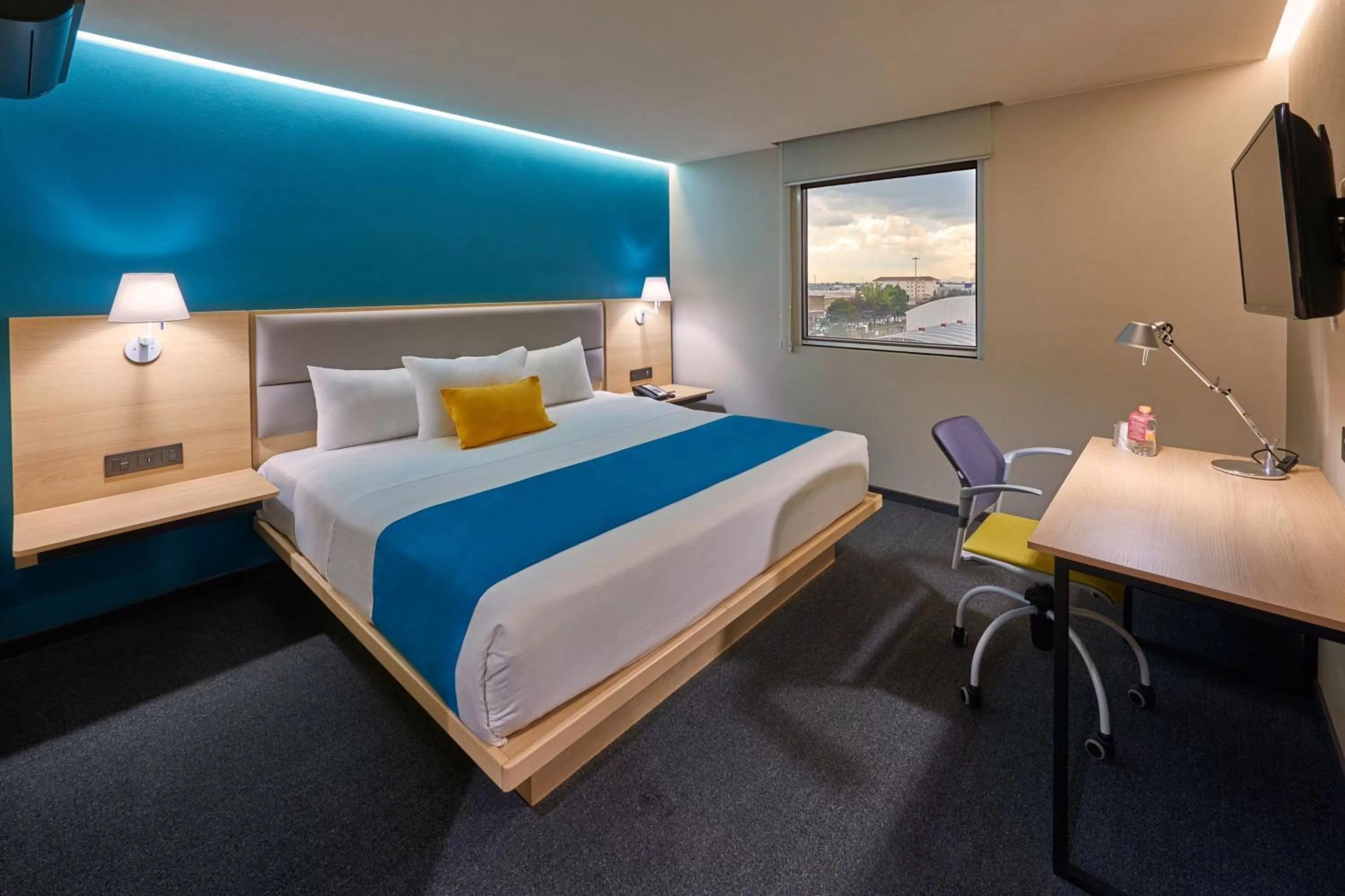 Bedroom in City Express by Marriott Suites Toluca