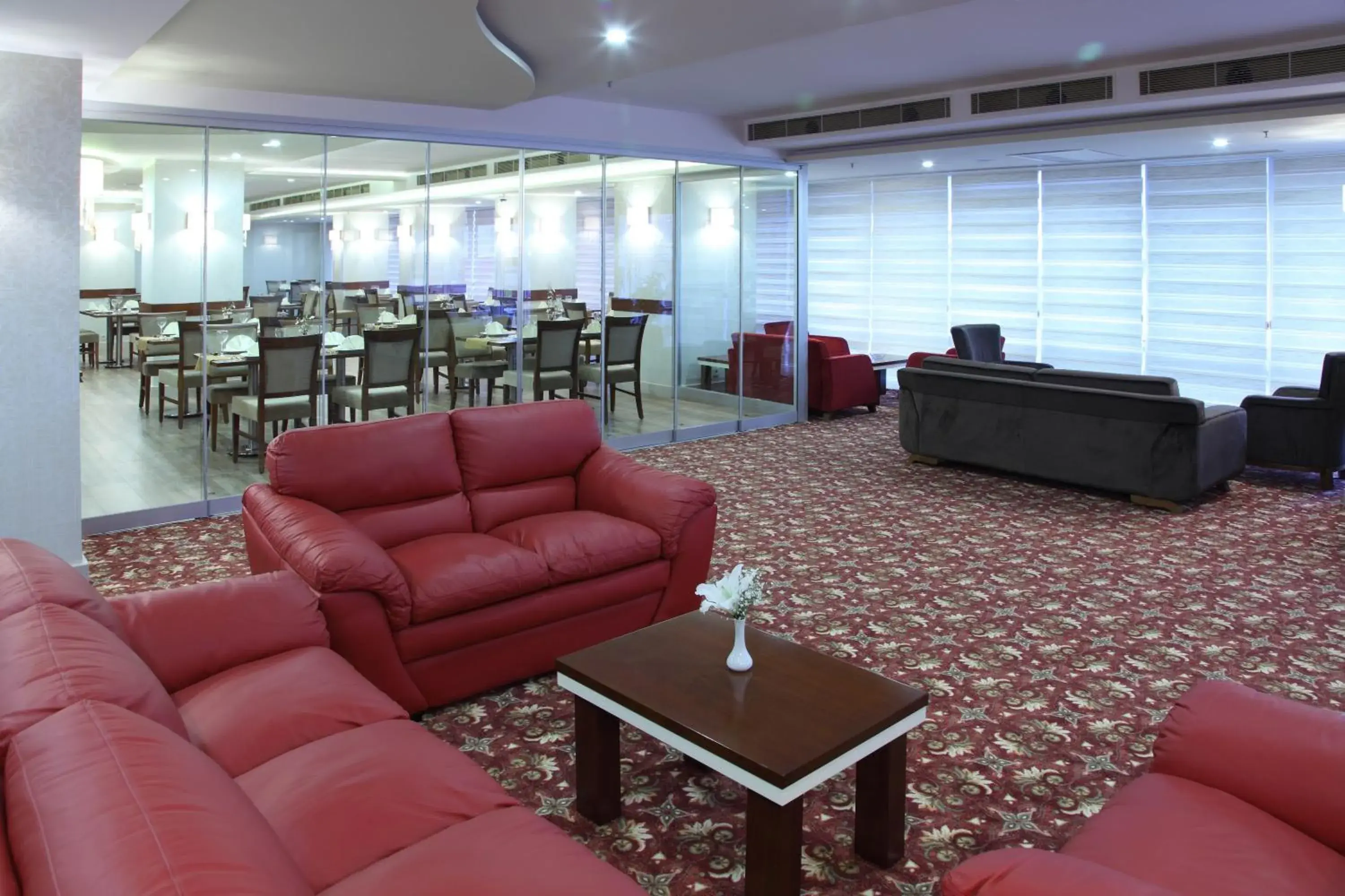 Lounge or bar, Lounge/Bar in Hotel Senbayrak City