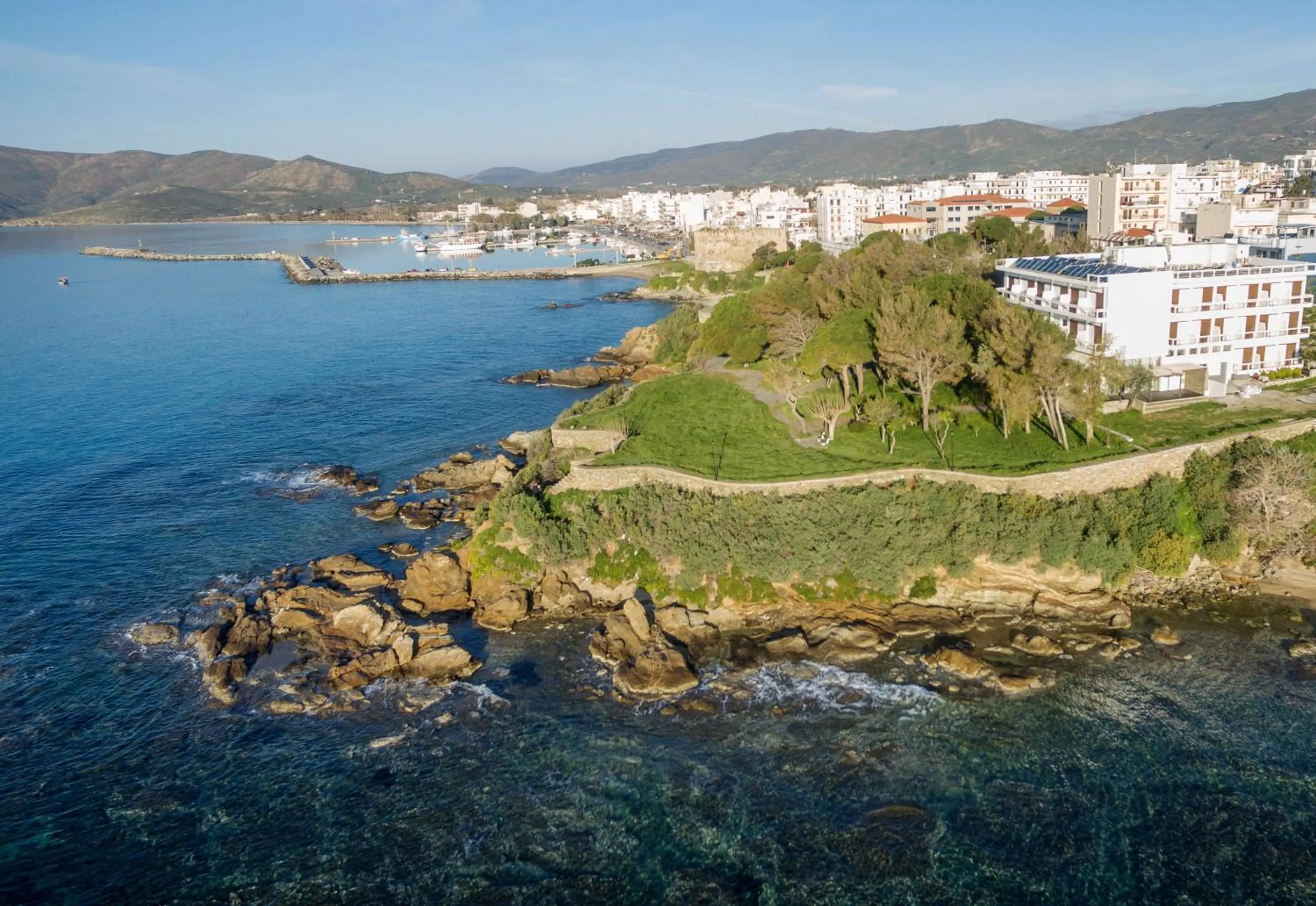Living room in Karystion Hotel