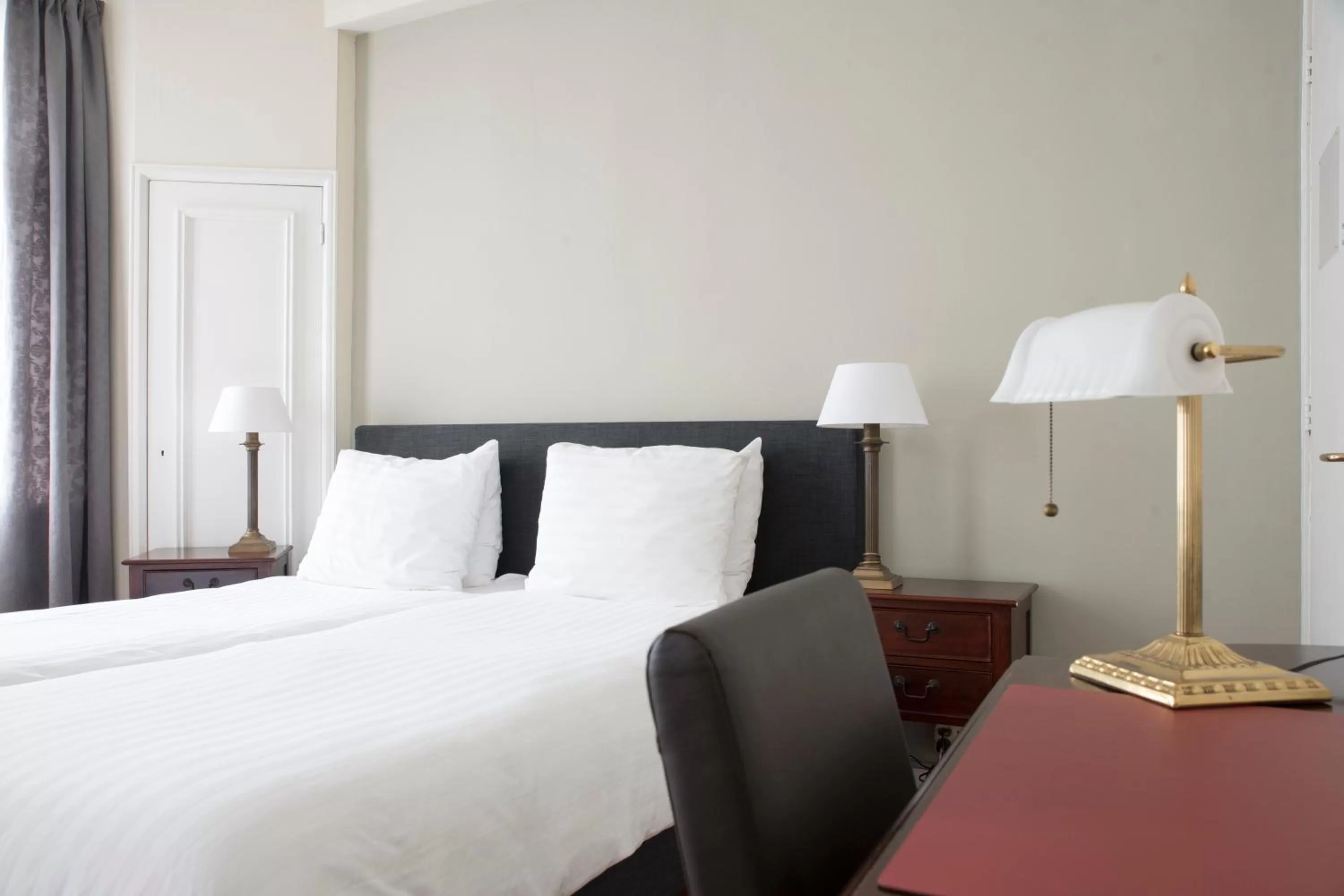 Photo of the whole room, Bed in Hotel Fidder - Patrick's Whisky Bar