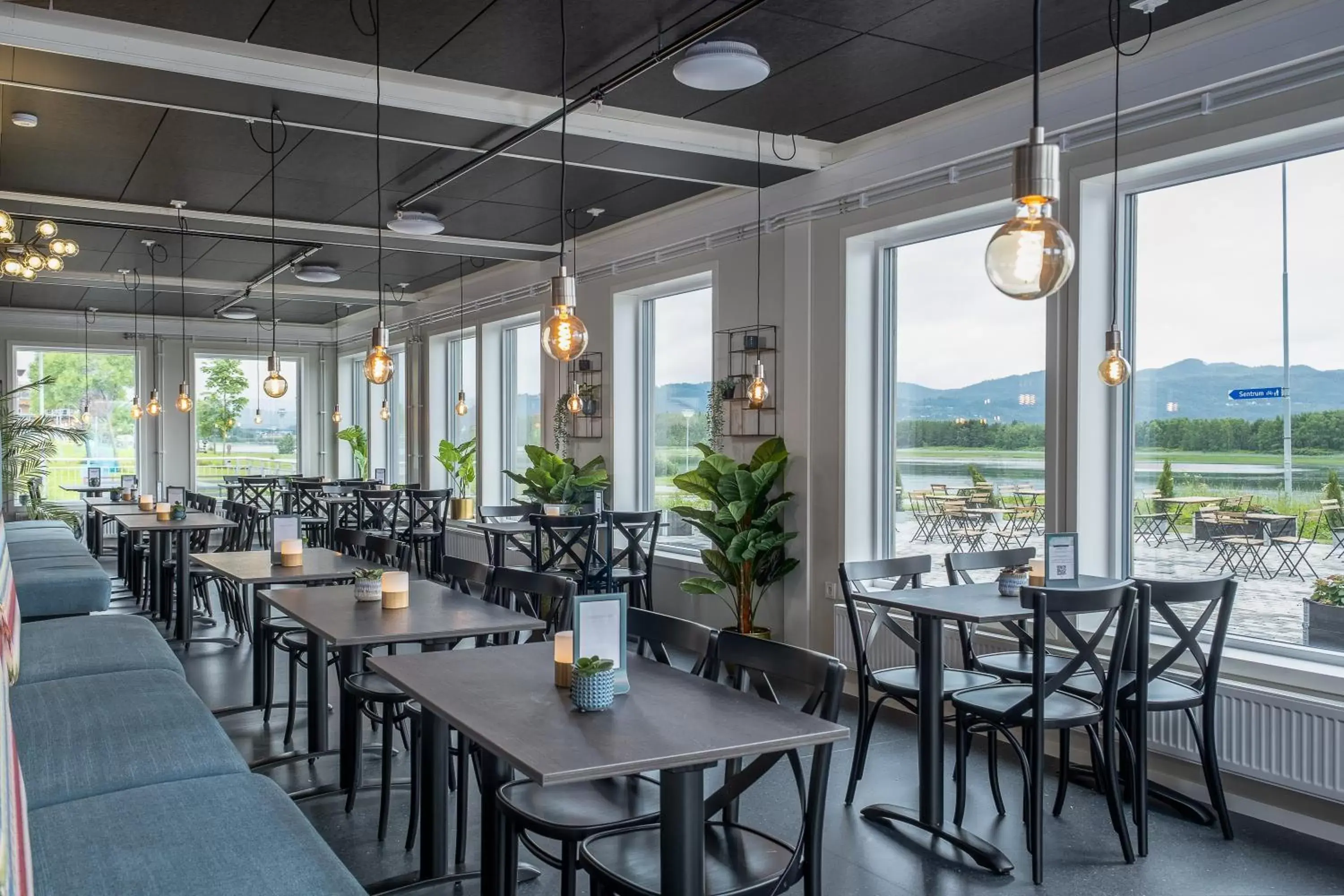 Restaurant/Places to Eat in Sure Hotel by Best Western Trondheim Airport