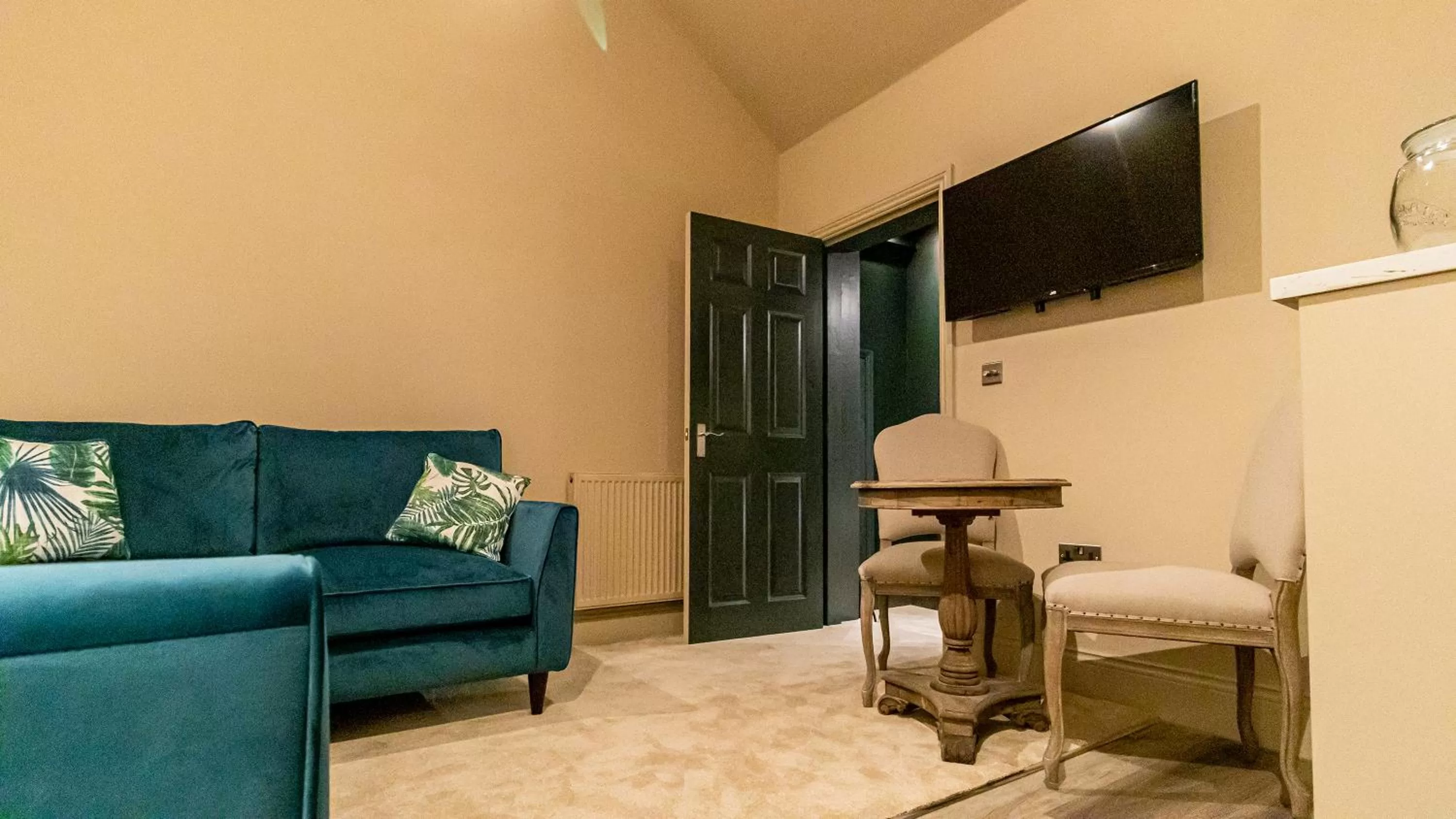 TV and multimedia in The Hotel Chester