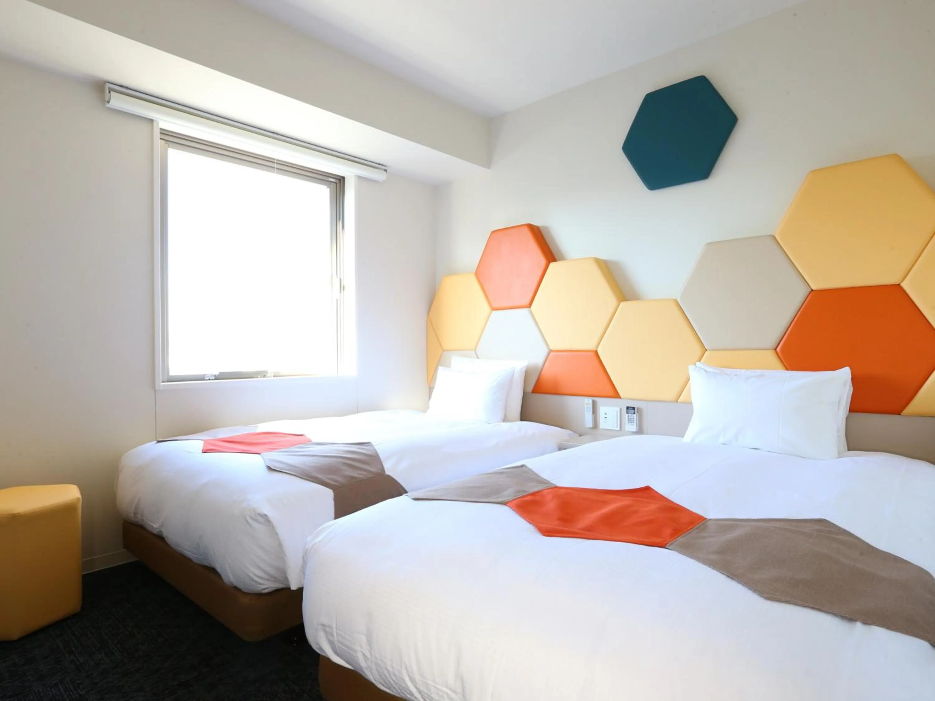 TV and multimedia, Bed in KOKO HOTEL Higashiosaka - formerly Hotel Wing International Select Higashi Osaka