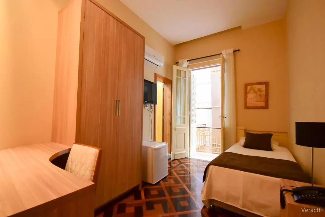 Photo of the whole room, Bed in Hotel Praça da Matriz