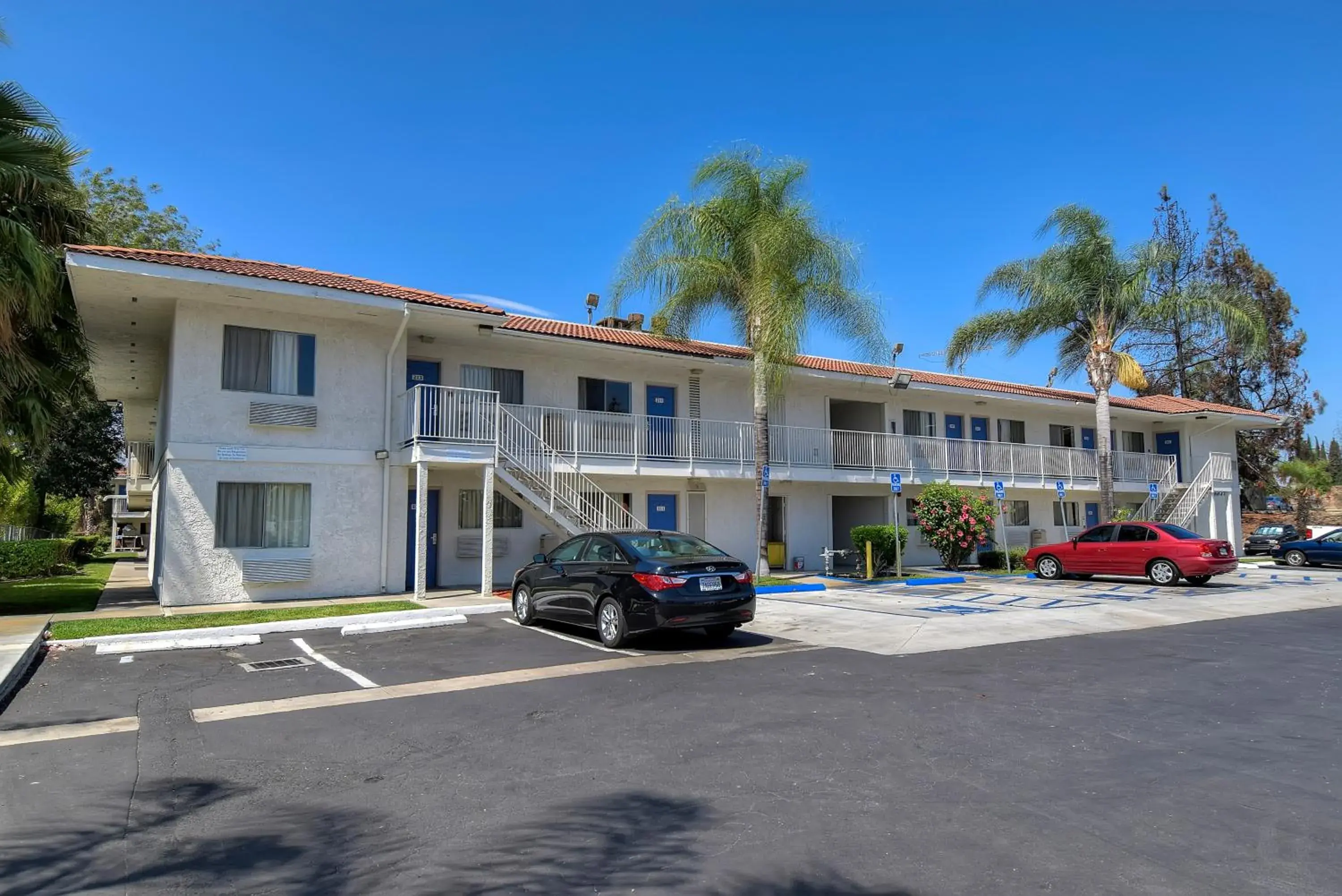 Property Building in Motel 6-Rowland Heights, CA - Los Angeles - Pomona