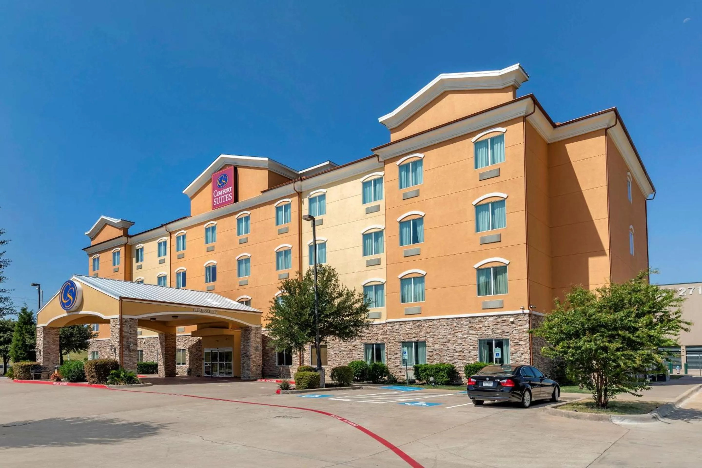 Comfort Suites Plano - Dallas North
