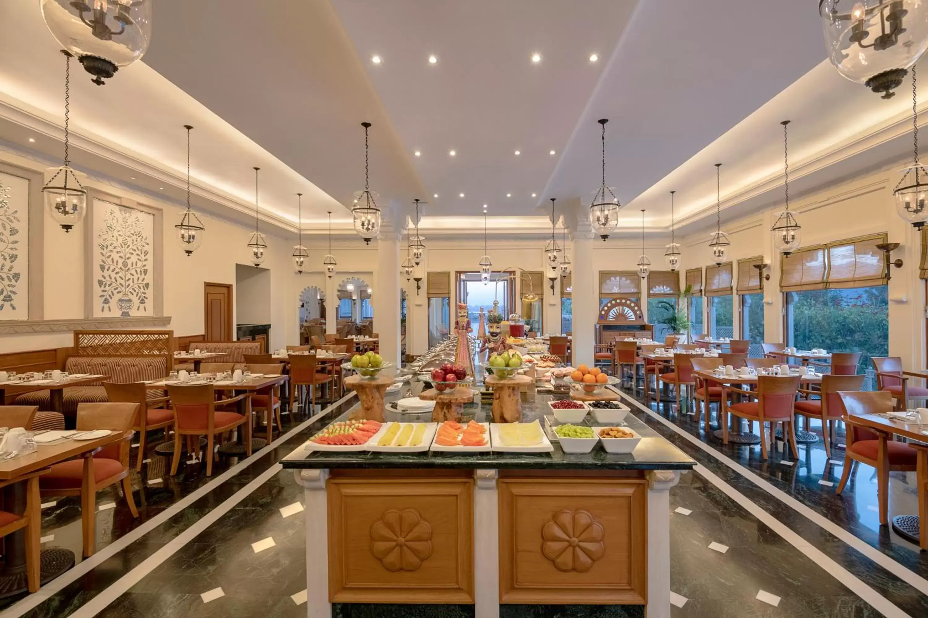 Restaurant/places to eat in Trident Udaipur Restaurant/places to eat in Trident Udaipur
