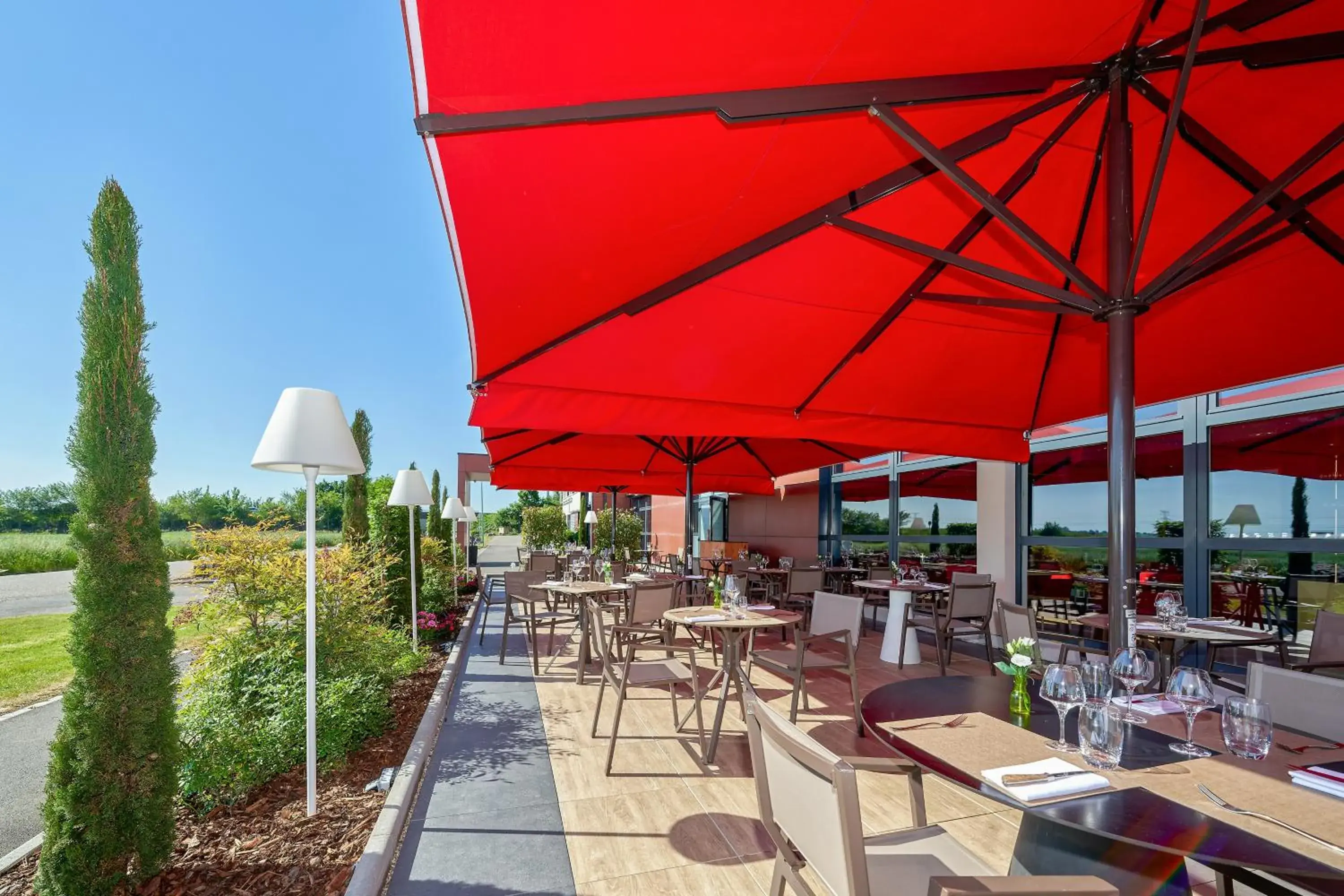 Balcony/Terrace, Restaurant/Places to Eat in Best Western Plus Hotel Le Rhenan