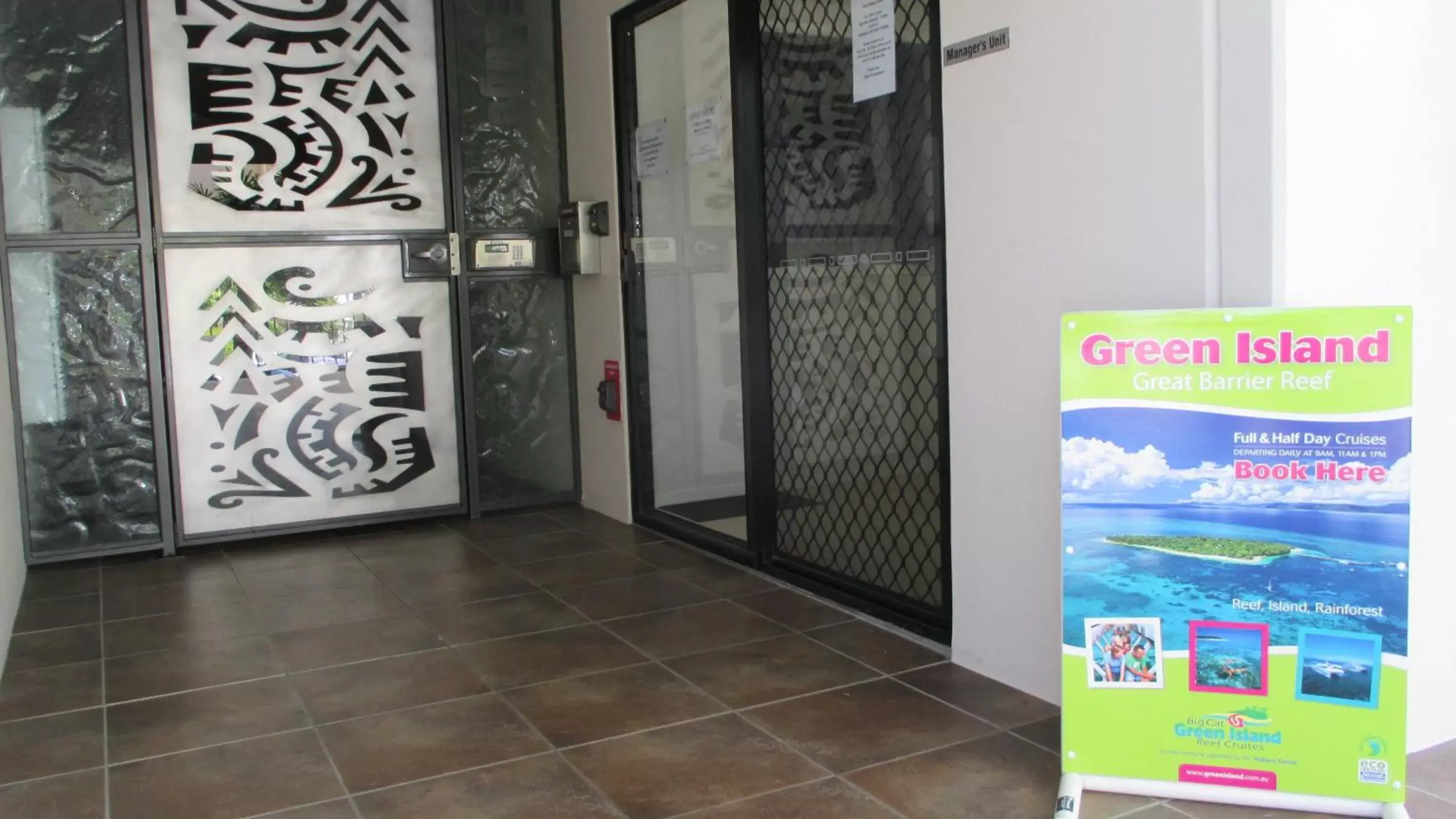 Lobby or reception in Edge Apartments Cairns