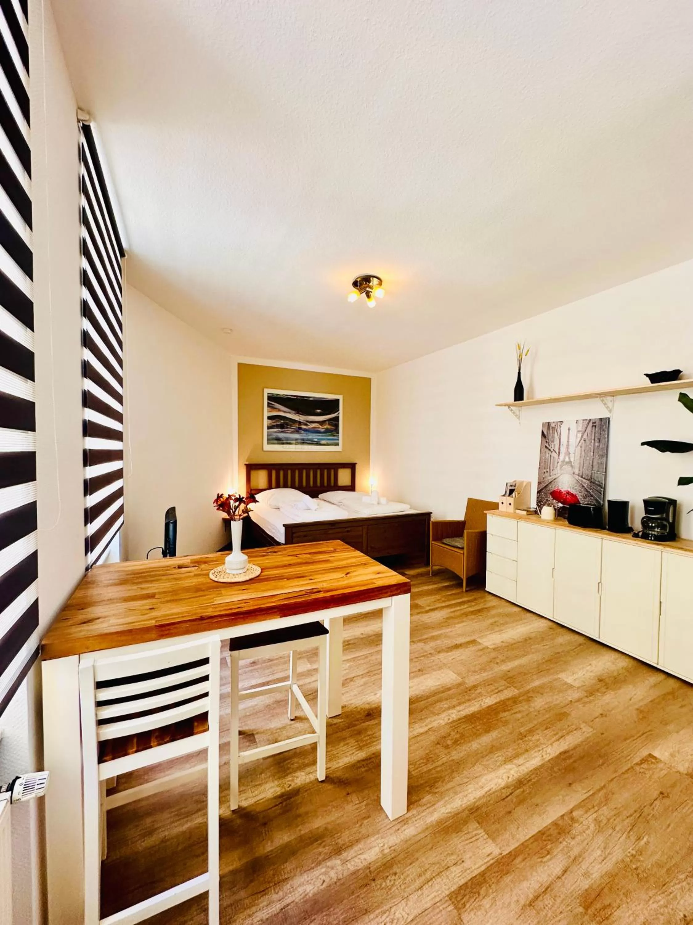 Saale, Marktplatz Zentrum, Apartmenthaus am Dom von Plant Room