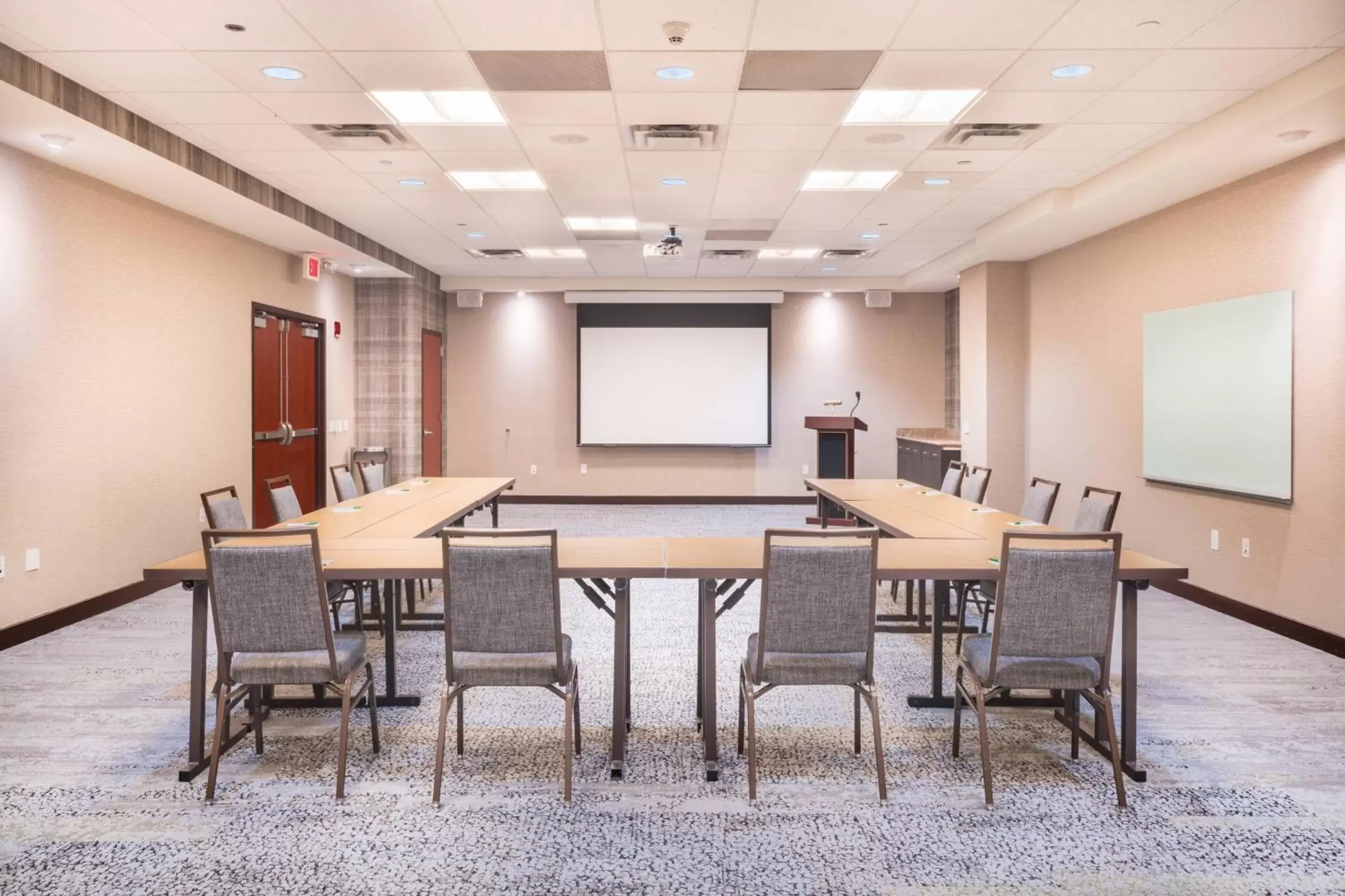 Meeting/conference room in Courtyard by Marriott Silver Spring Downtown