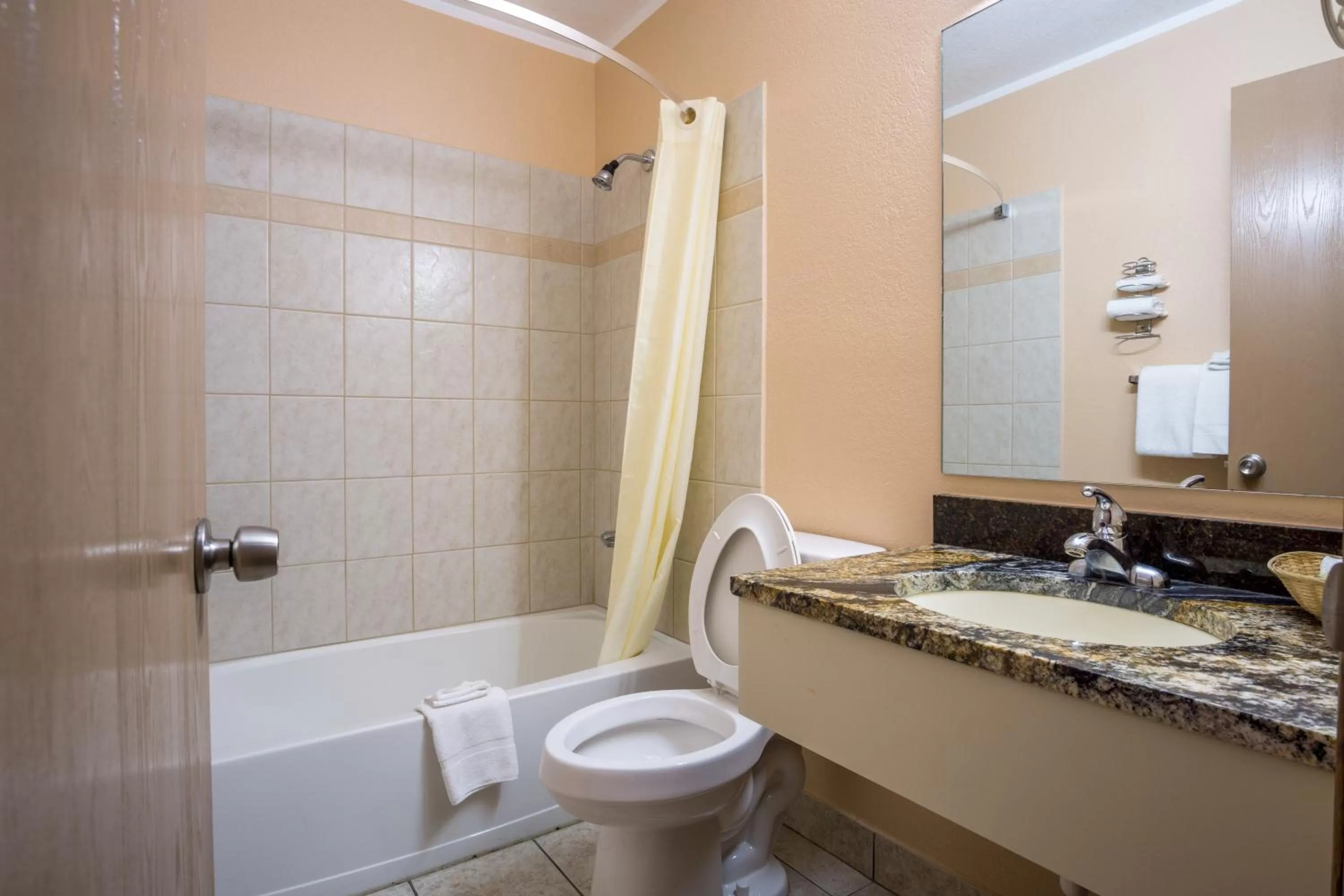 Bathroom in Red River Inn Silt - Rifle