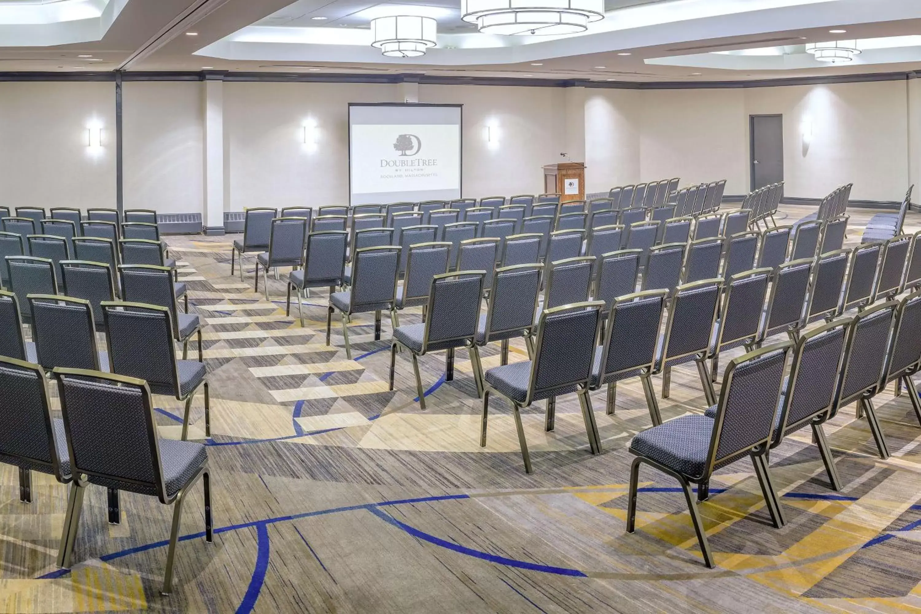 Meeting/conference room in DoubleTree by Hilton Boston-Rockland