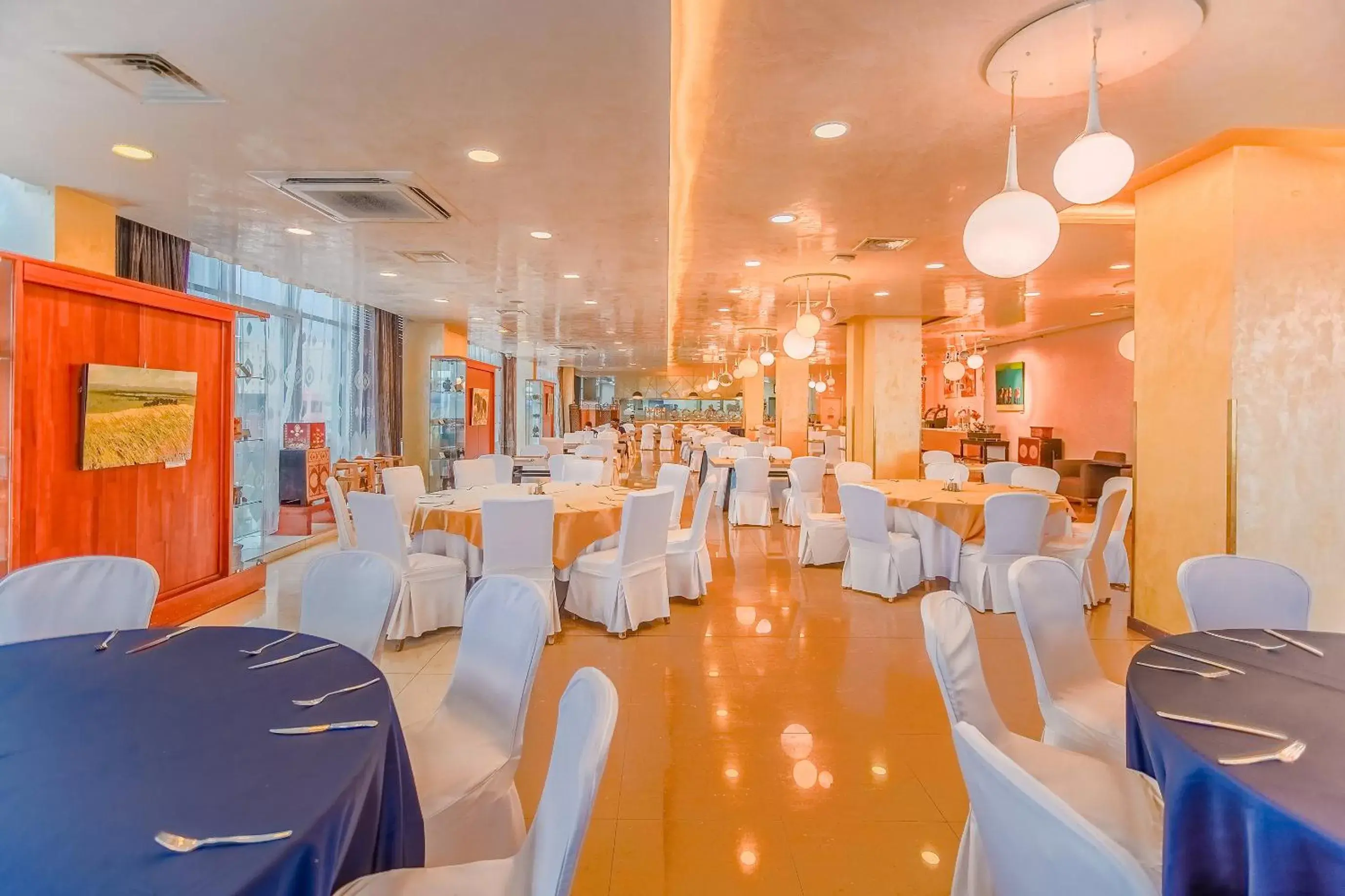 Restaurant/places to eat, Banquet Facilities in Ramada Ulaanbaatar City Center
