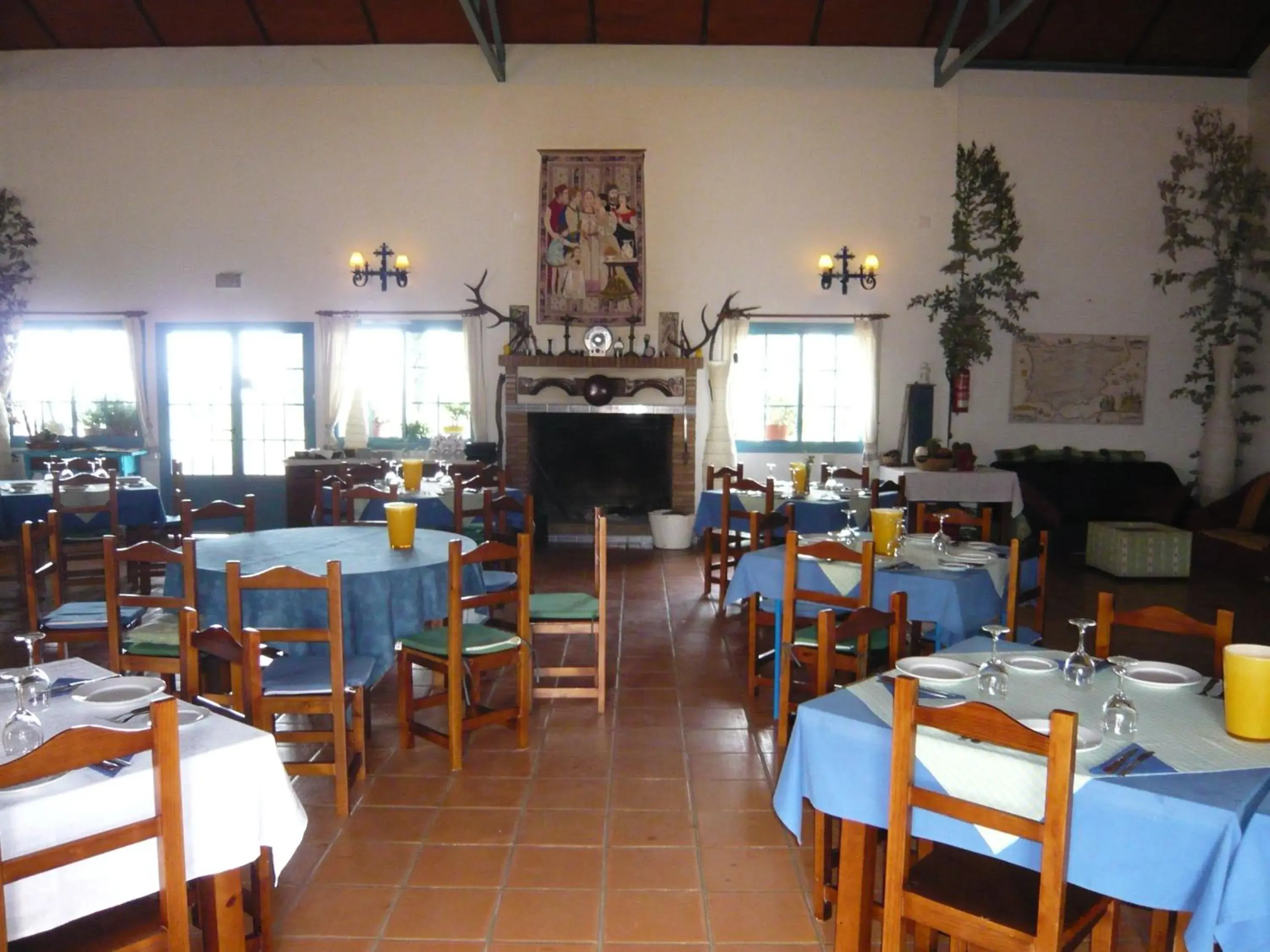 Food and drinks, Restaurant/Places to Eat in Hotel San Miguel