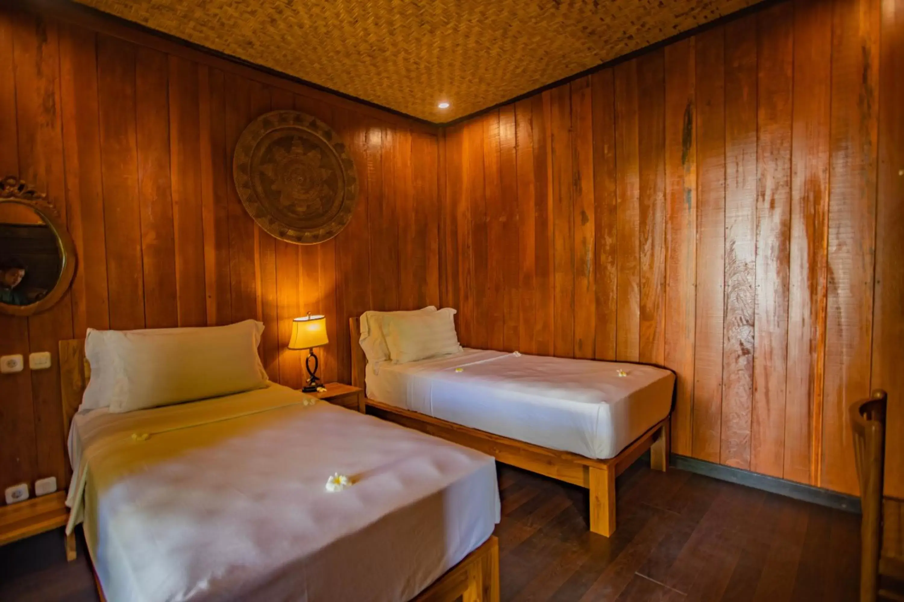 Bed in Gili Sands Hotel & Bar