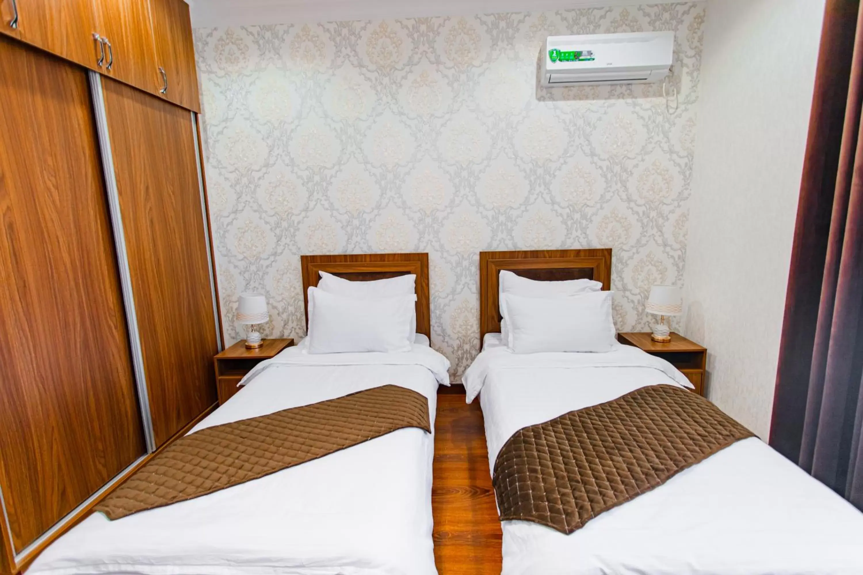 Twin Room in HOTEL Diyor Gold Twin Room in HOTEL Diyor Gold