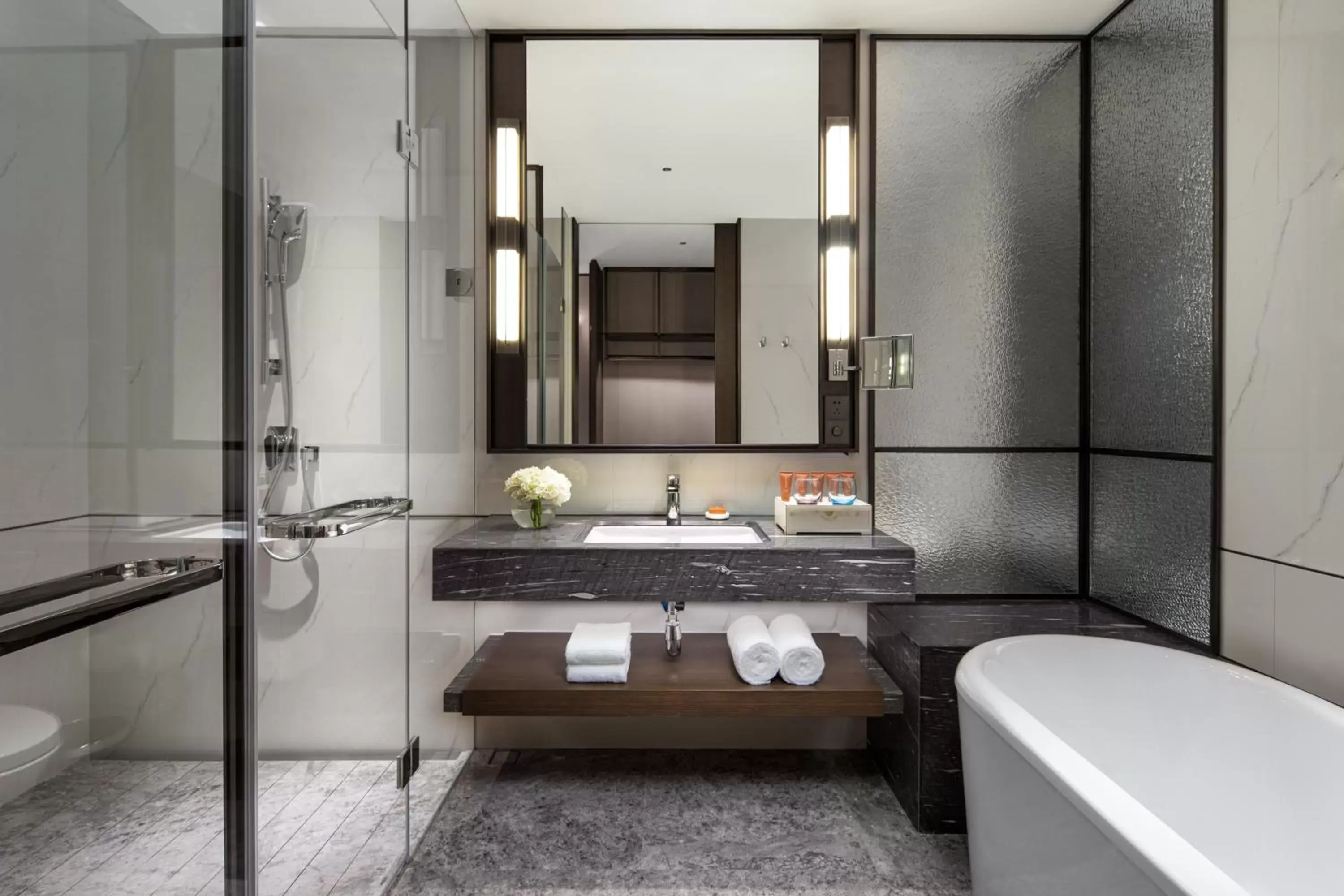 Photo of the whole room, Bathroom in Crowne Plaza Shanghai Hongqiao, an IHG Hotel