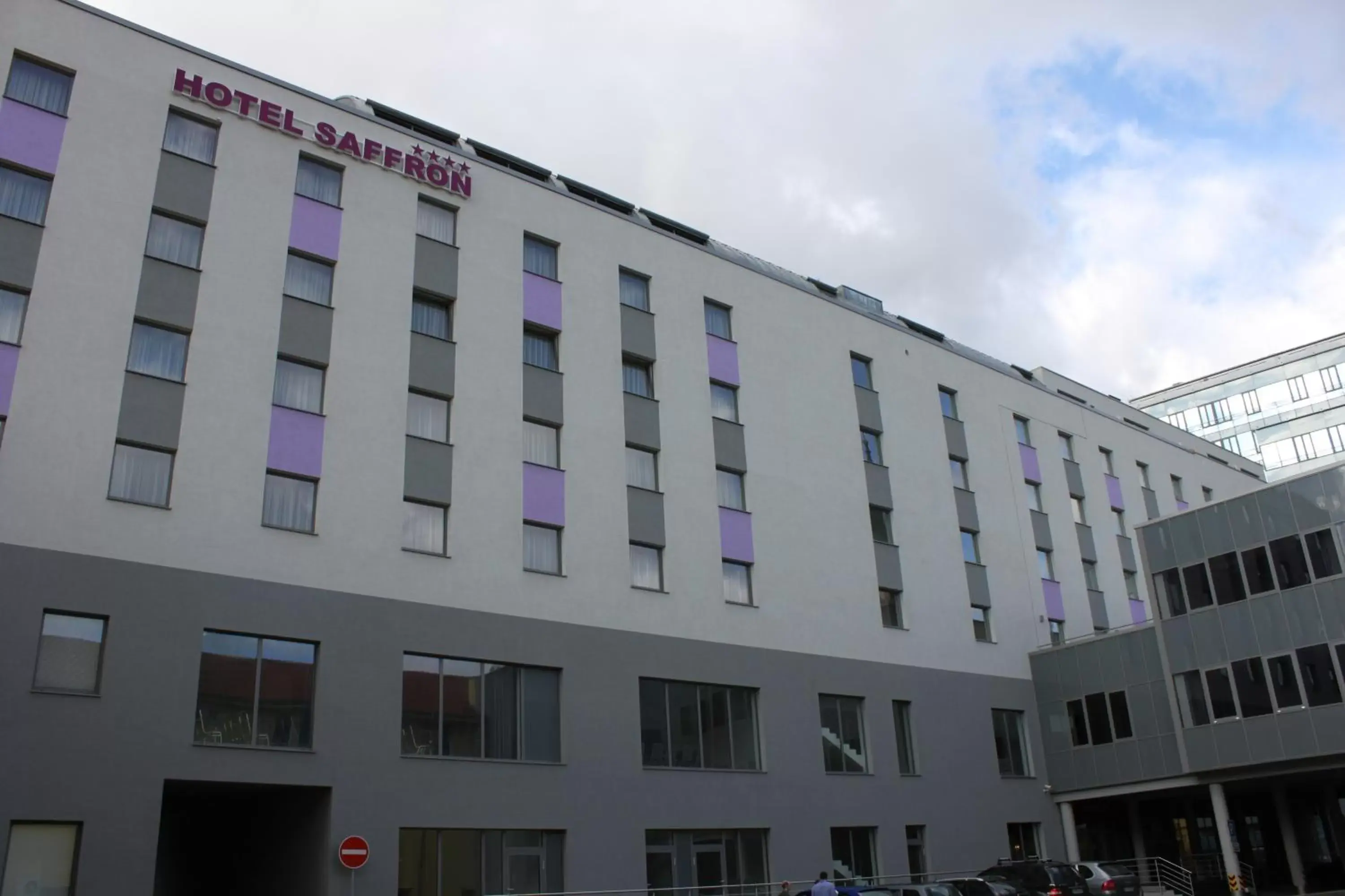 Facade/entrance in Hotel Saffron Facade/entrance in Hotel Saffron