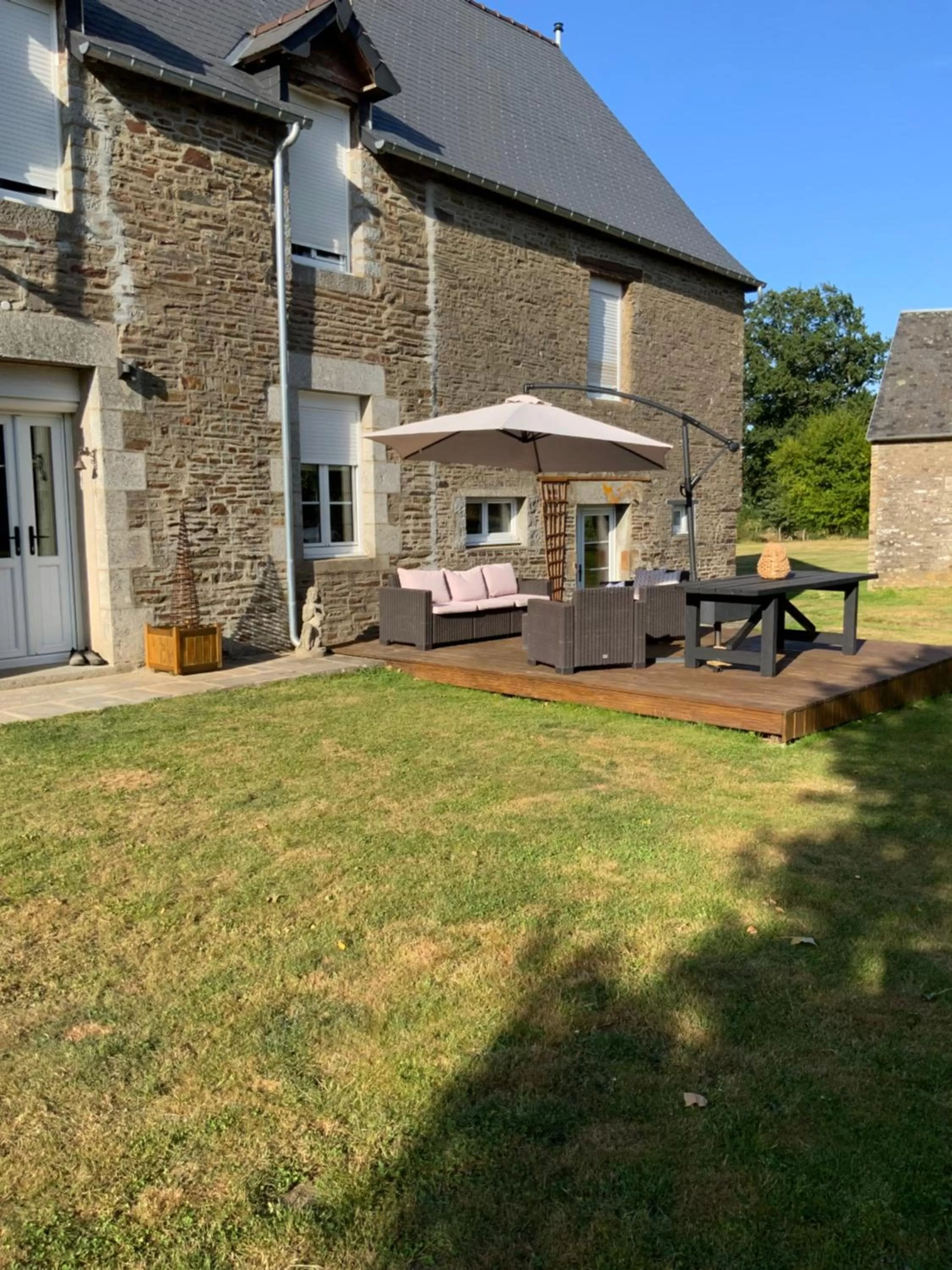 Garden, Property Building in Welcoming and peaceful bed and breakfast