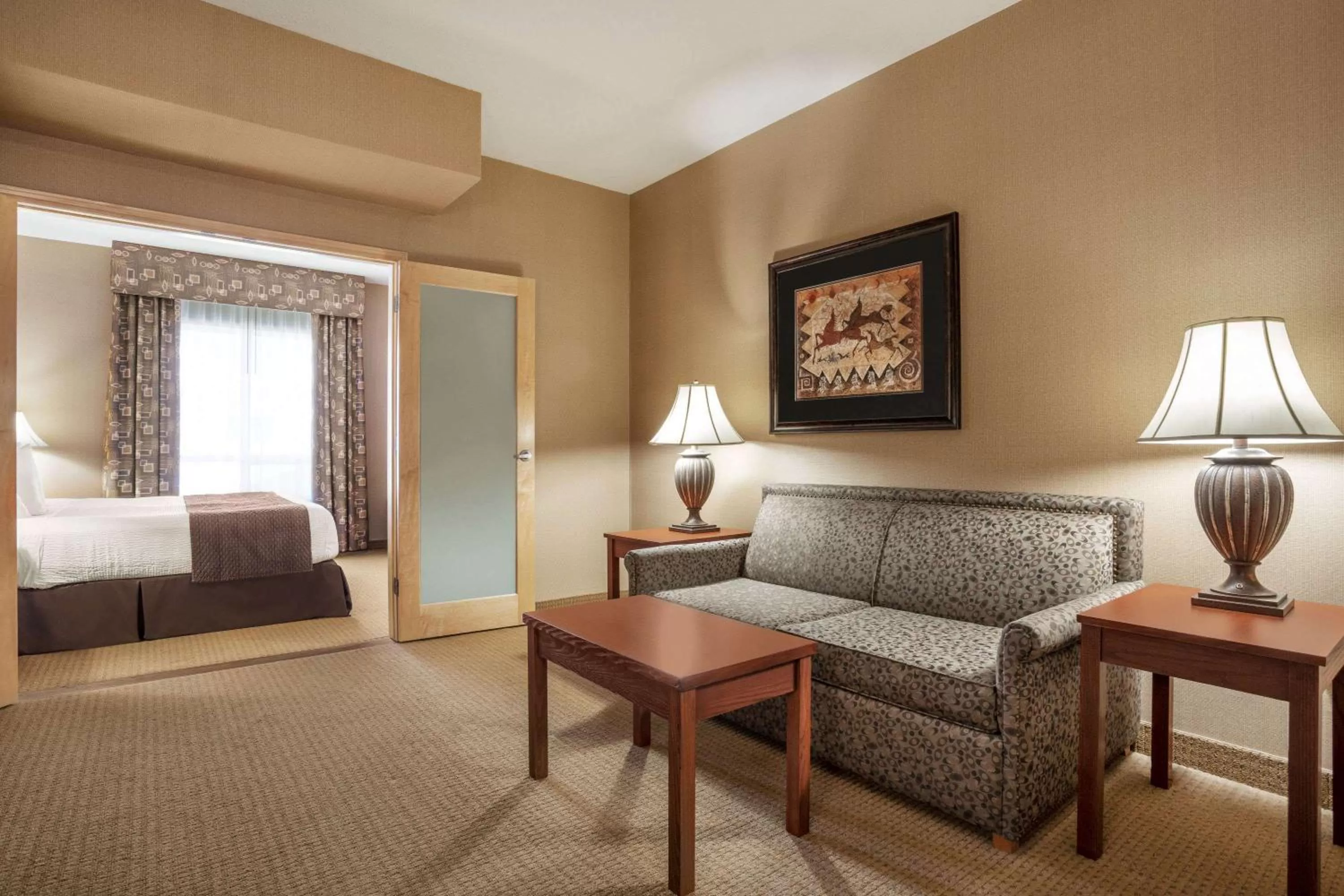 Photo of the whole room, Bed in Days Inn & Suites by Wyndham Strathmore